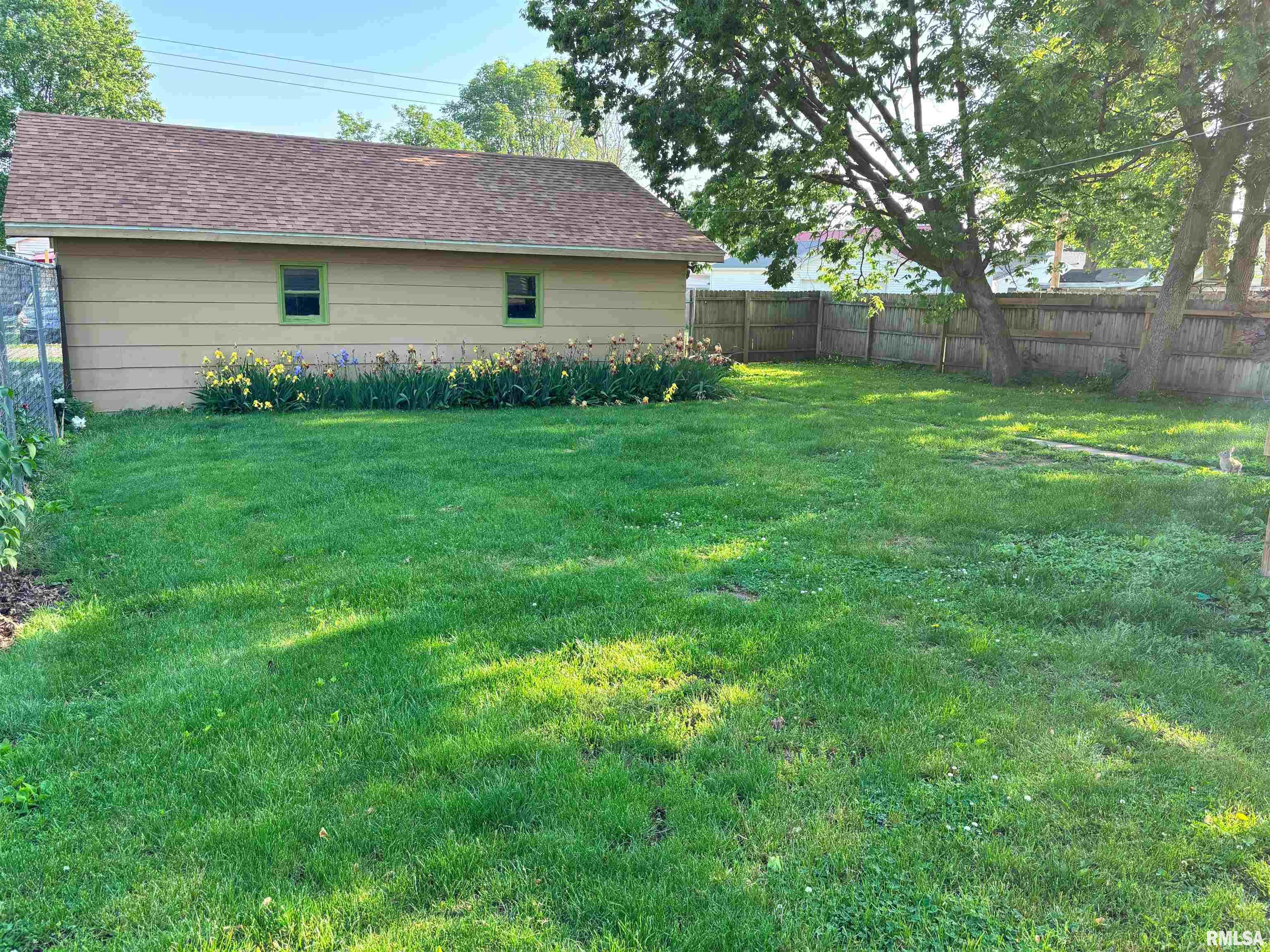 445 S Cleveland Avenue, Greenview, Illinois image 11