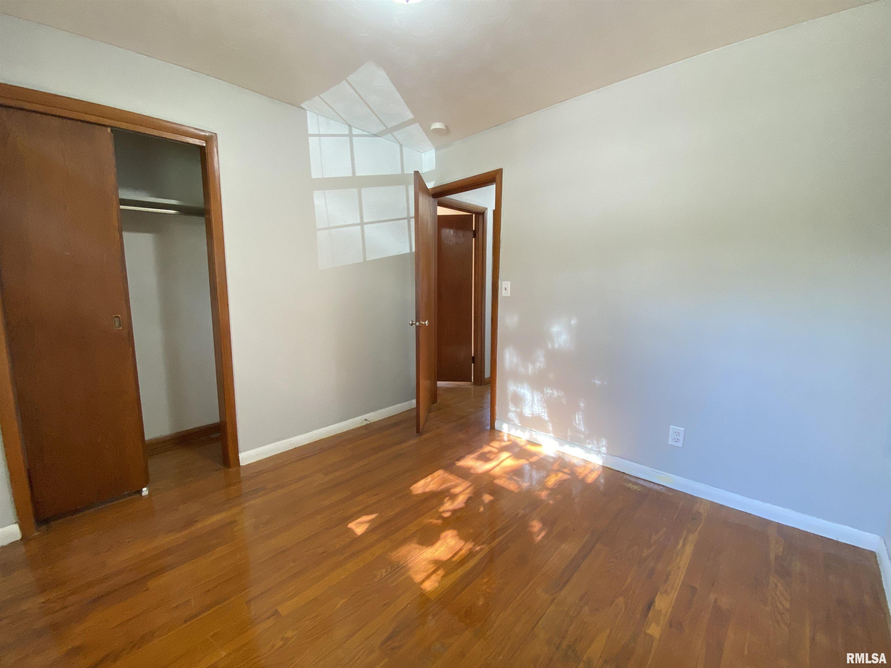 420 Jefferson Street, Auburn, Illinois image 17