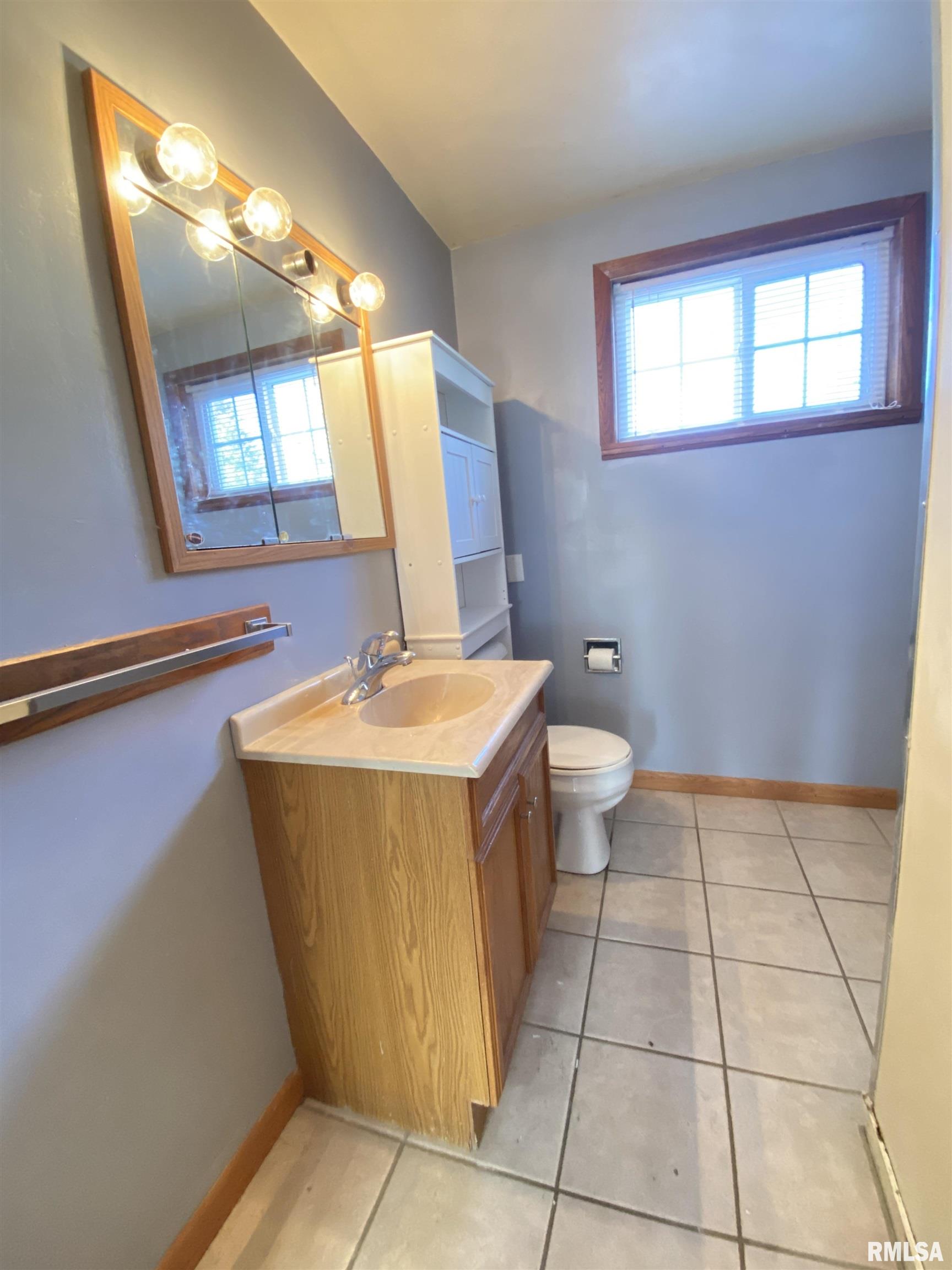 420 Jefferson Street, Auburn, Illinois image 18