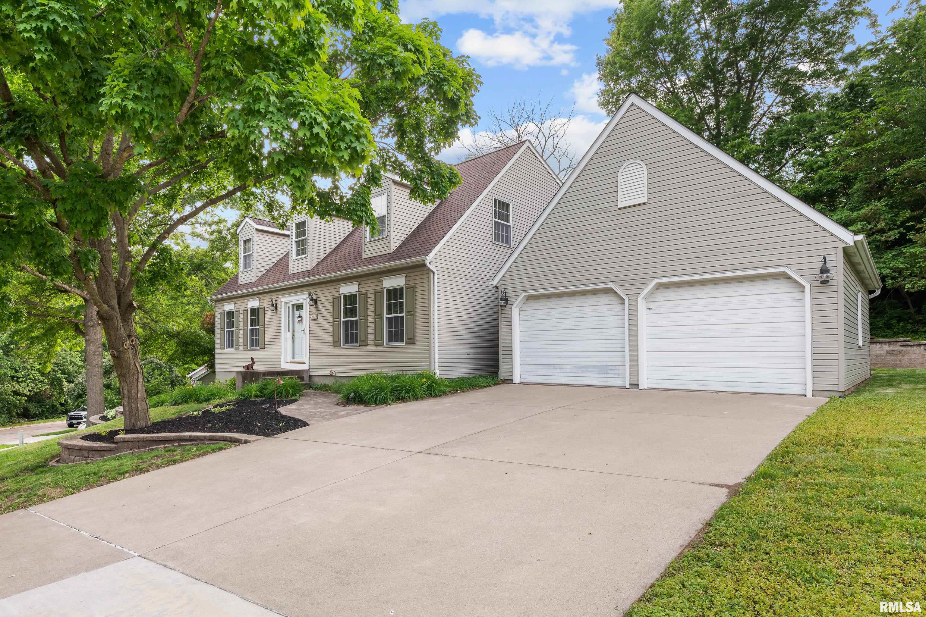 3513 33rd Street Court, Moline, Illinois image 3