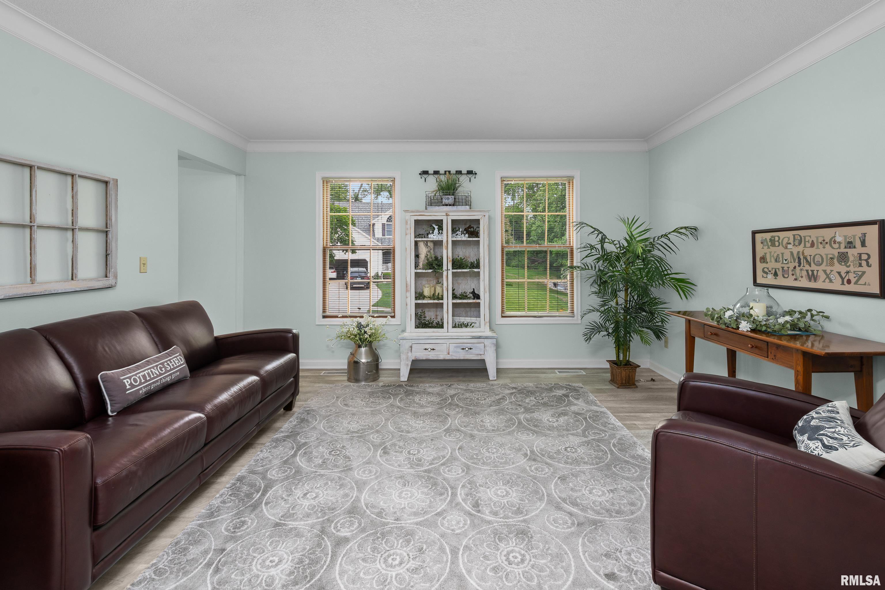 3513 33rd Street Court, Moline, Illinois image 8