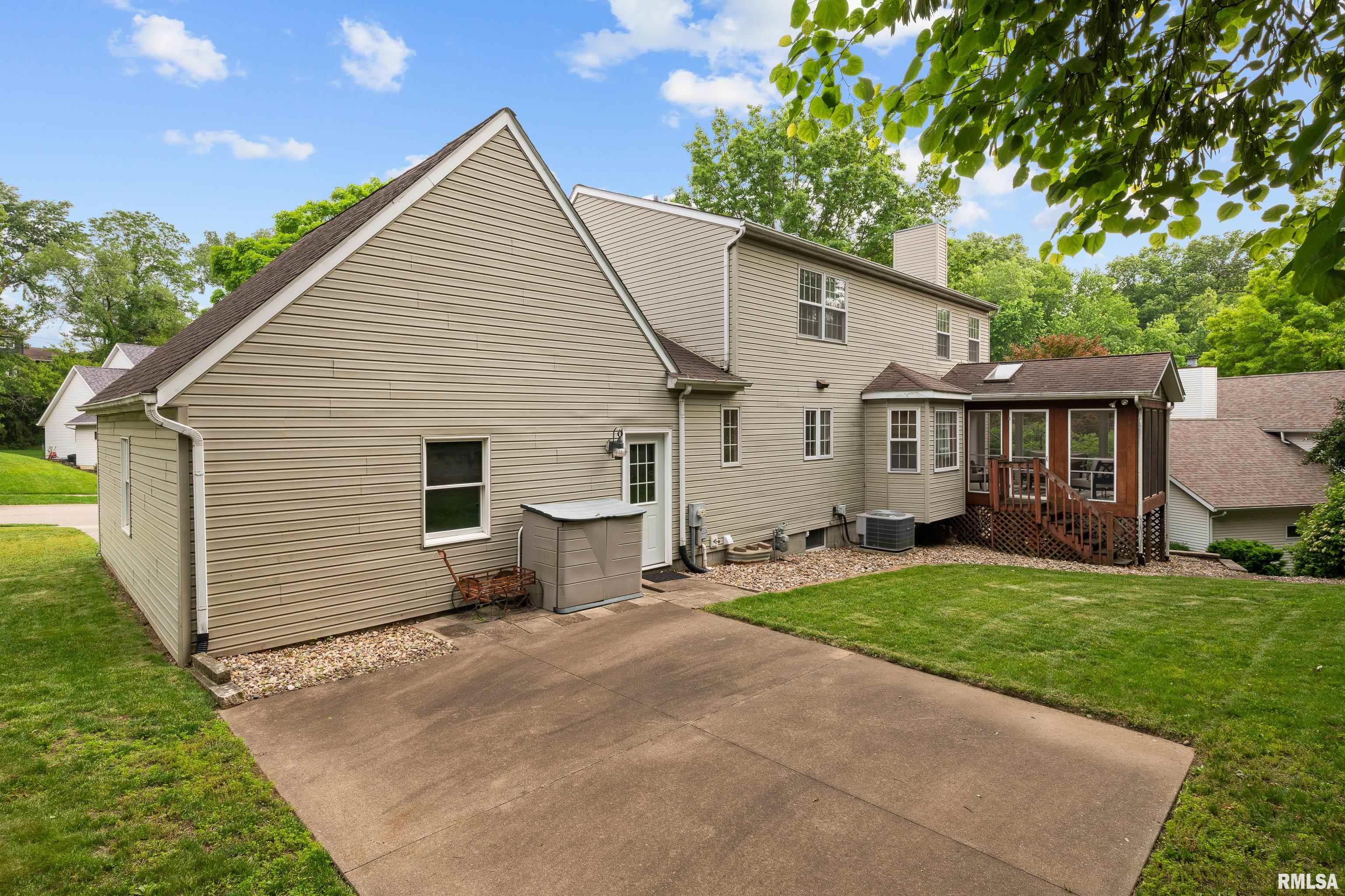 3513 33rd Street Court, Moline, Illinois image 39