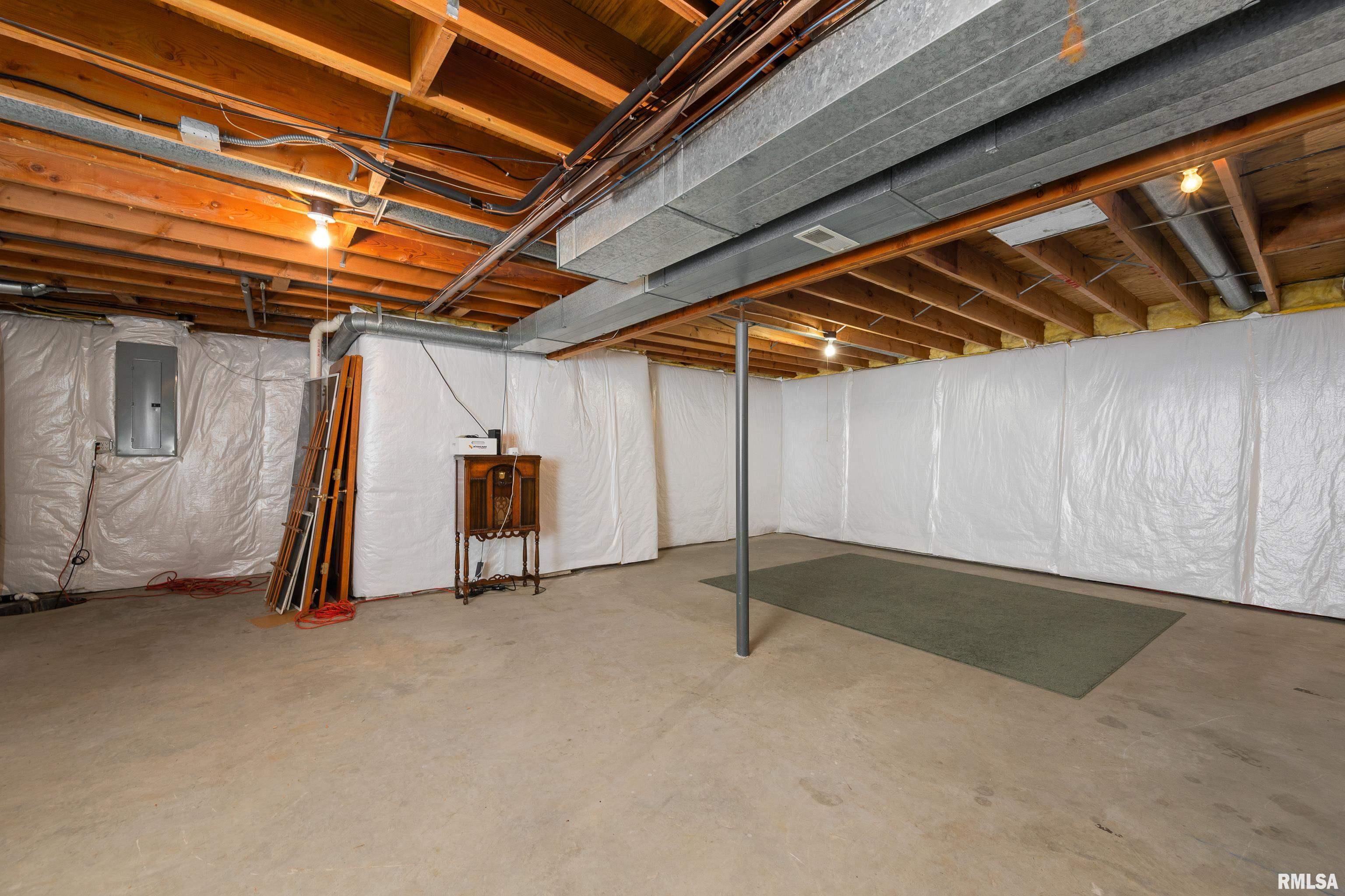 3513 33rd Street Court, Moline, Illinois image 31