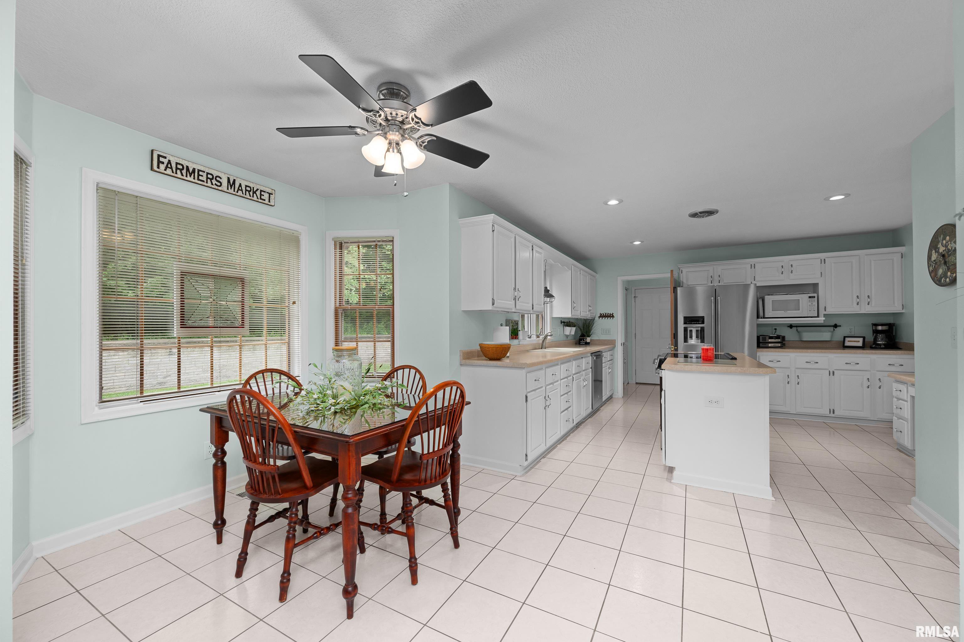 3513 33rd Street Court, Moline, Illinois image 11
