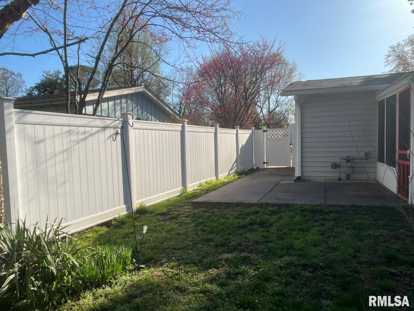 624 S Glenview Drive, Carbondale, Illinois image 29