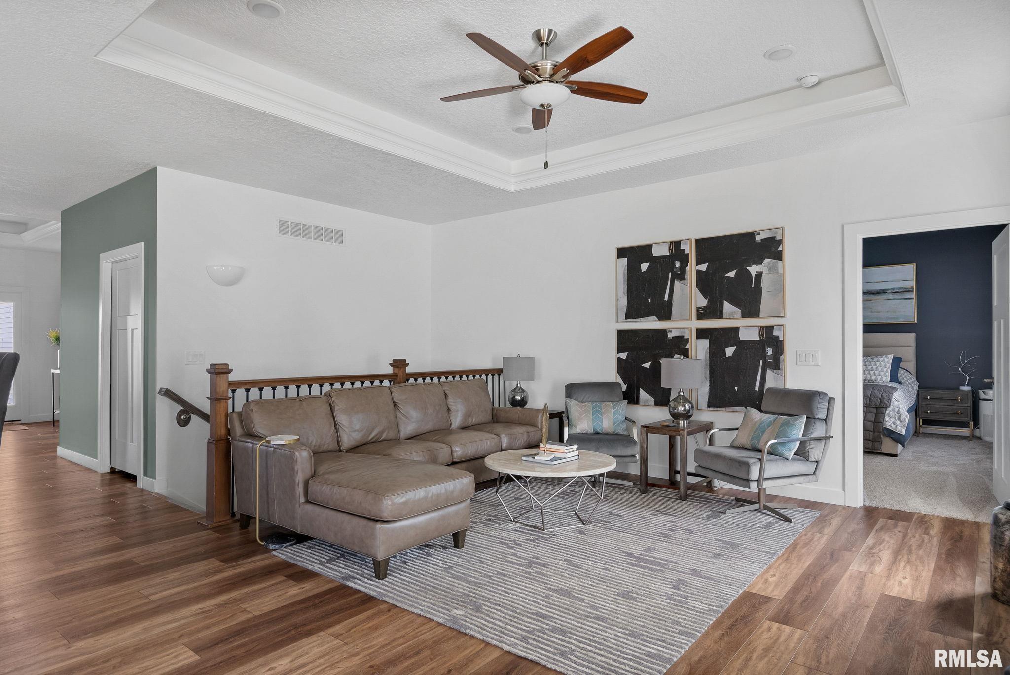 6452 Fairhaven Court, Davenport, Iowa image 13