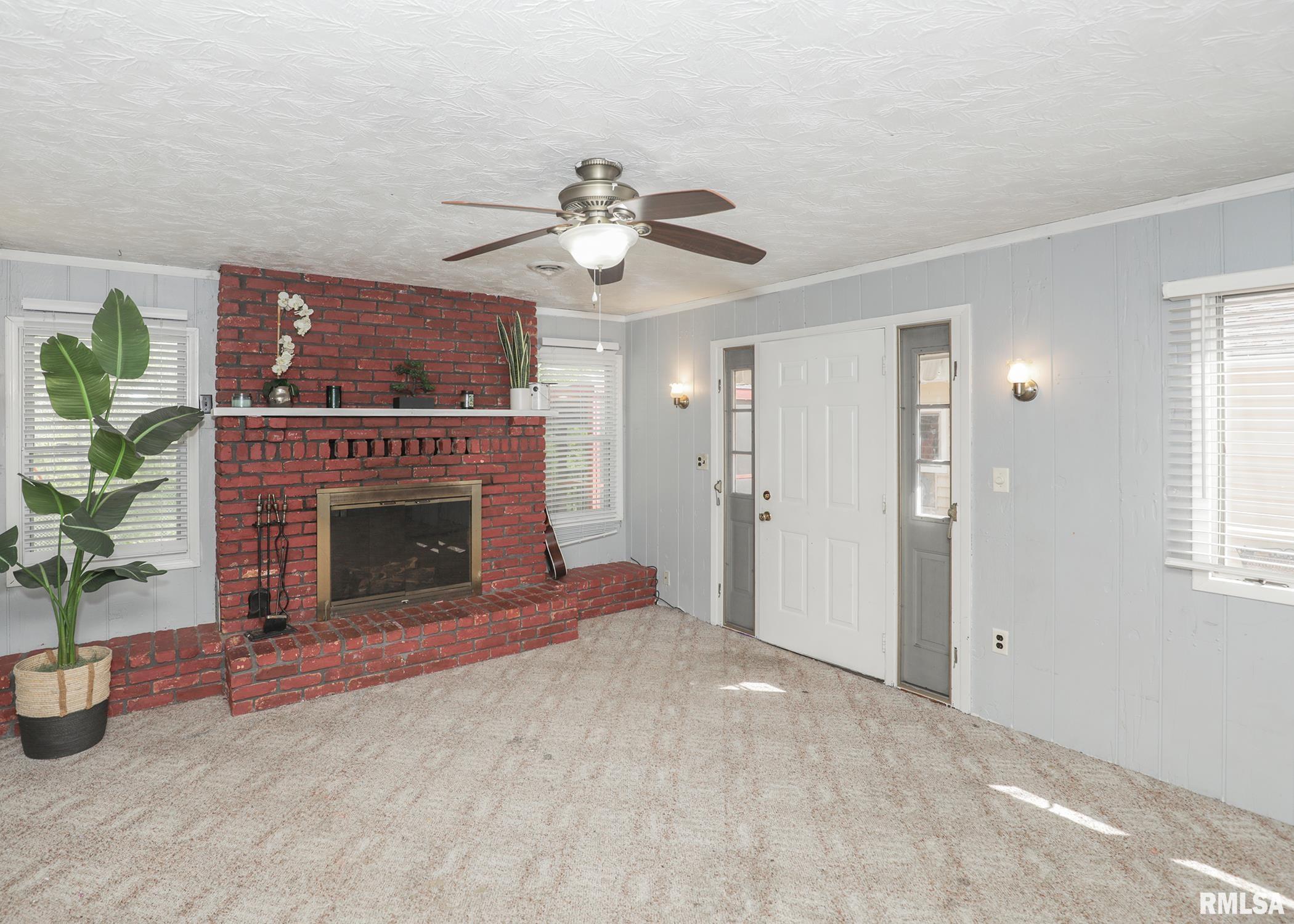 1009 38th Street, Moline, Illinois image 15