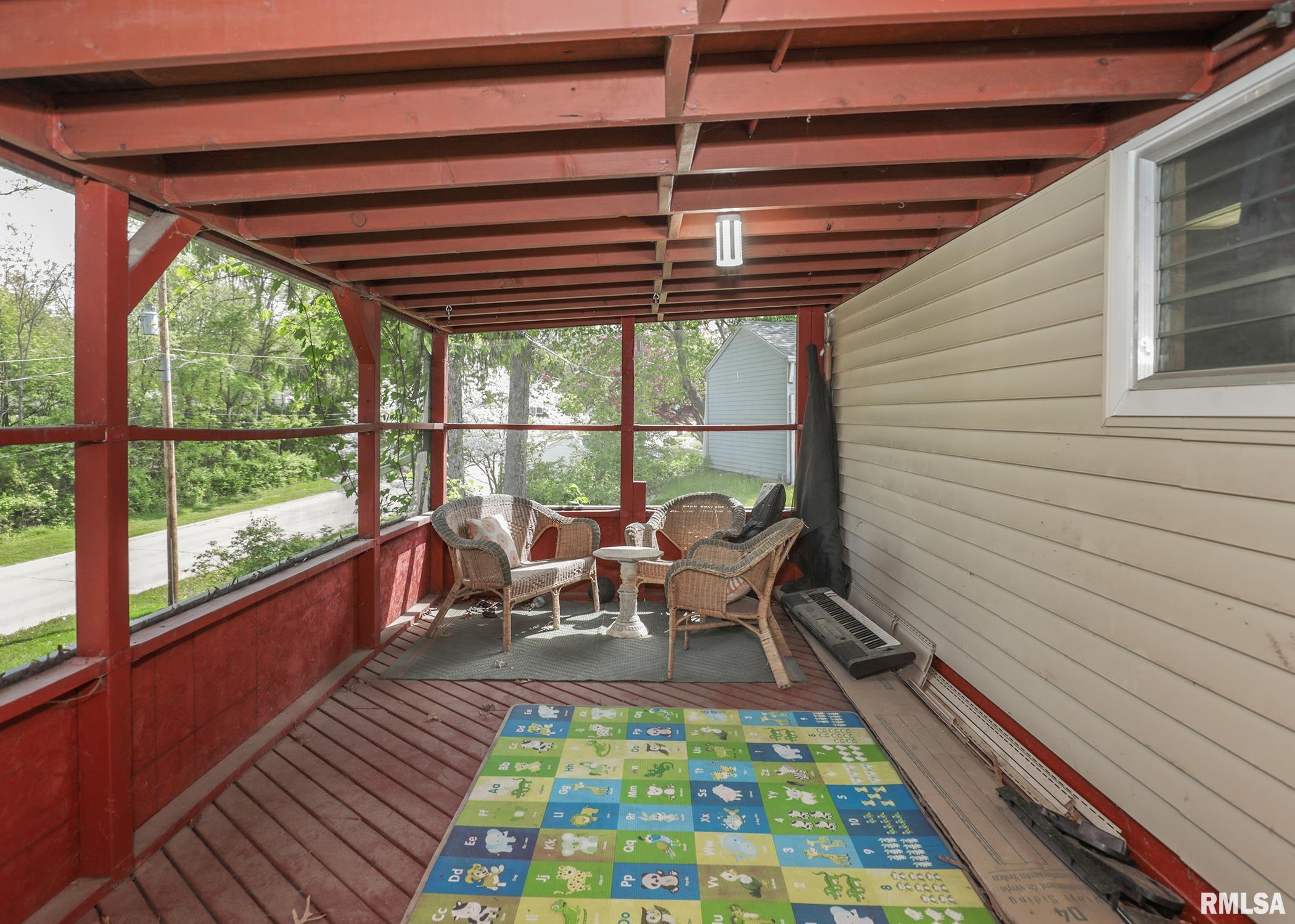 1009 38th Street, Moline, Illinois image 22