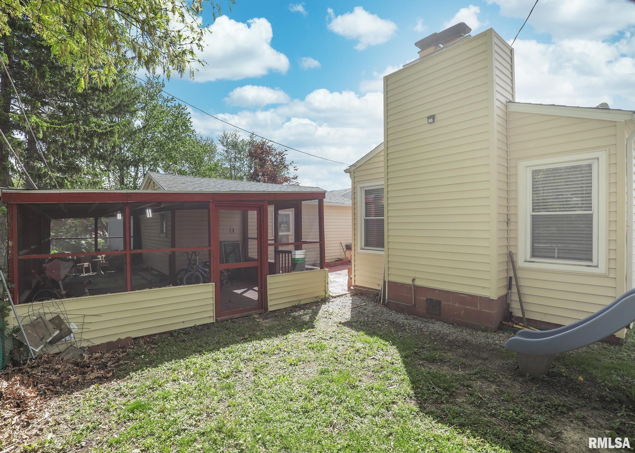 1009 38th Street, Moline, Illinois image 27