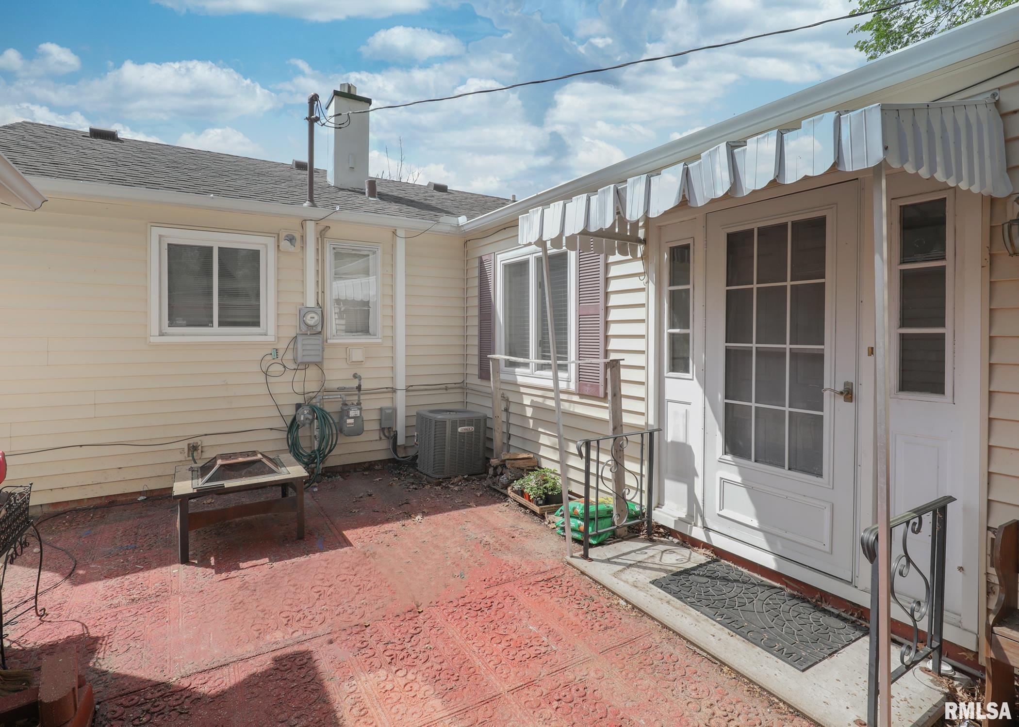 1009 38th Street, Moline, Illinois image 29