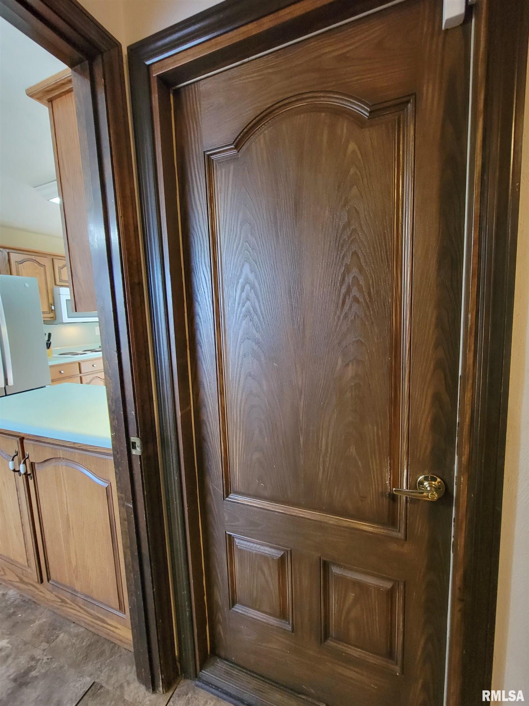 302 Country Club Estates Drive, Salem, Illinois image 36