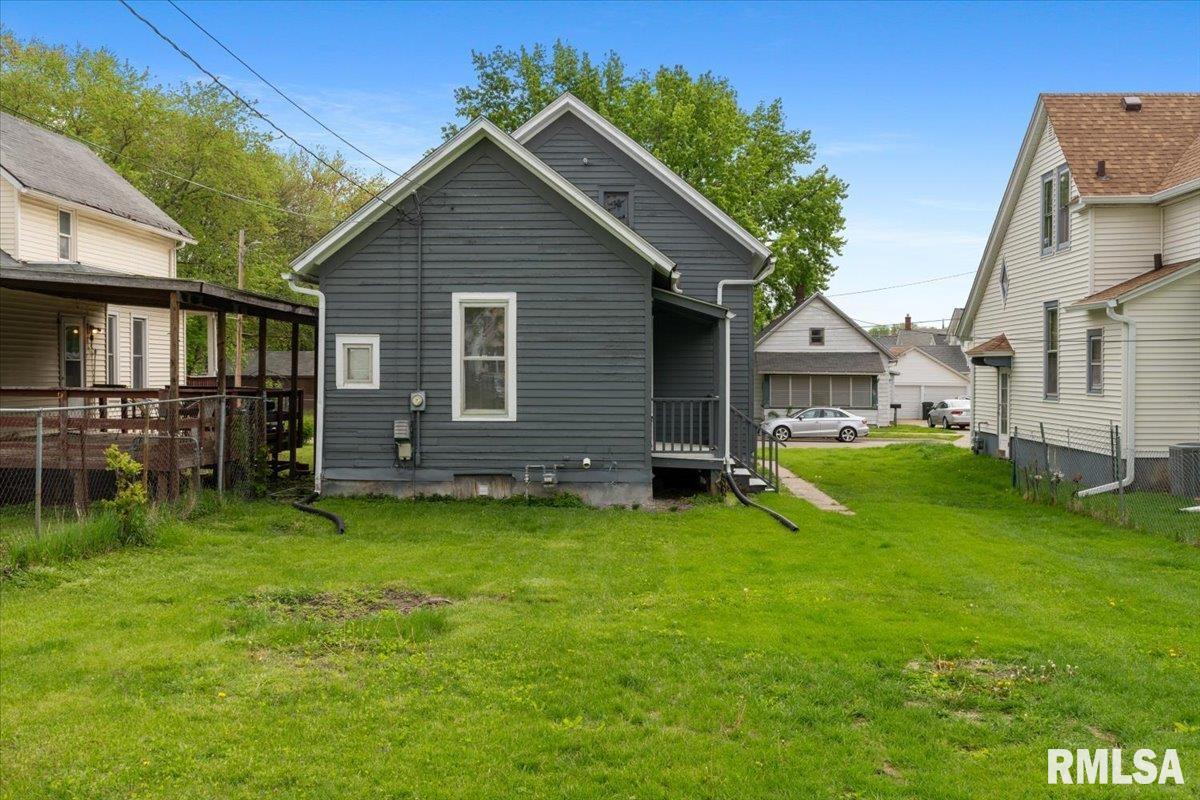 720 Wilkes Avenue, Davenport, Iowa image 4