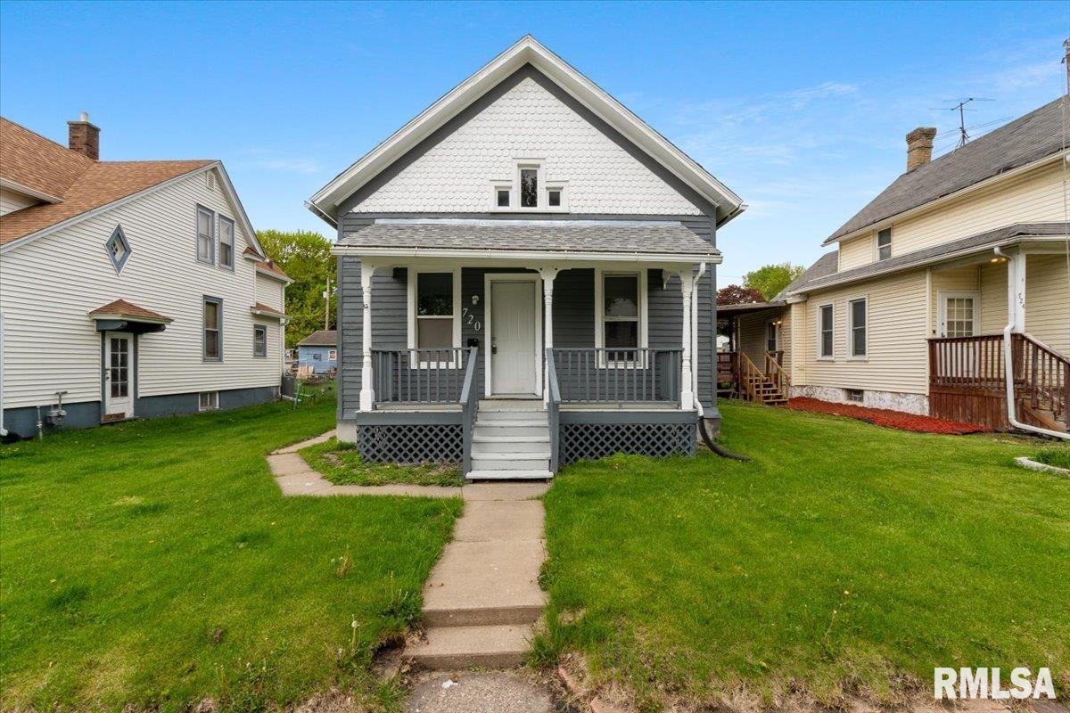 720 Wilkes Avenue, Davenport, Iowa image 1