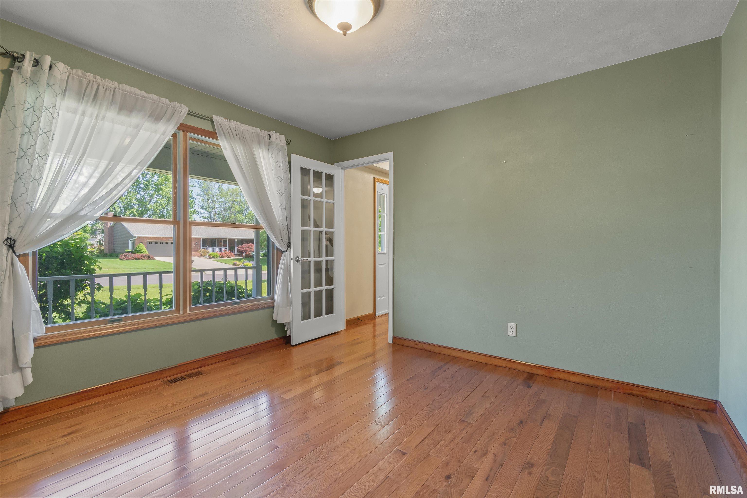 904 Dogwood Drive, Washington, Illinois image 22