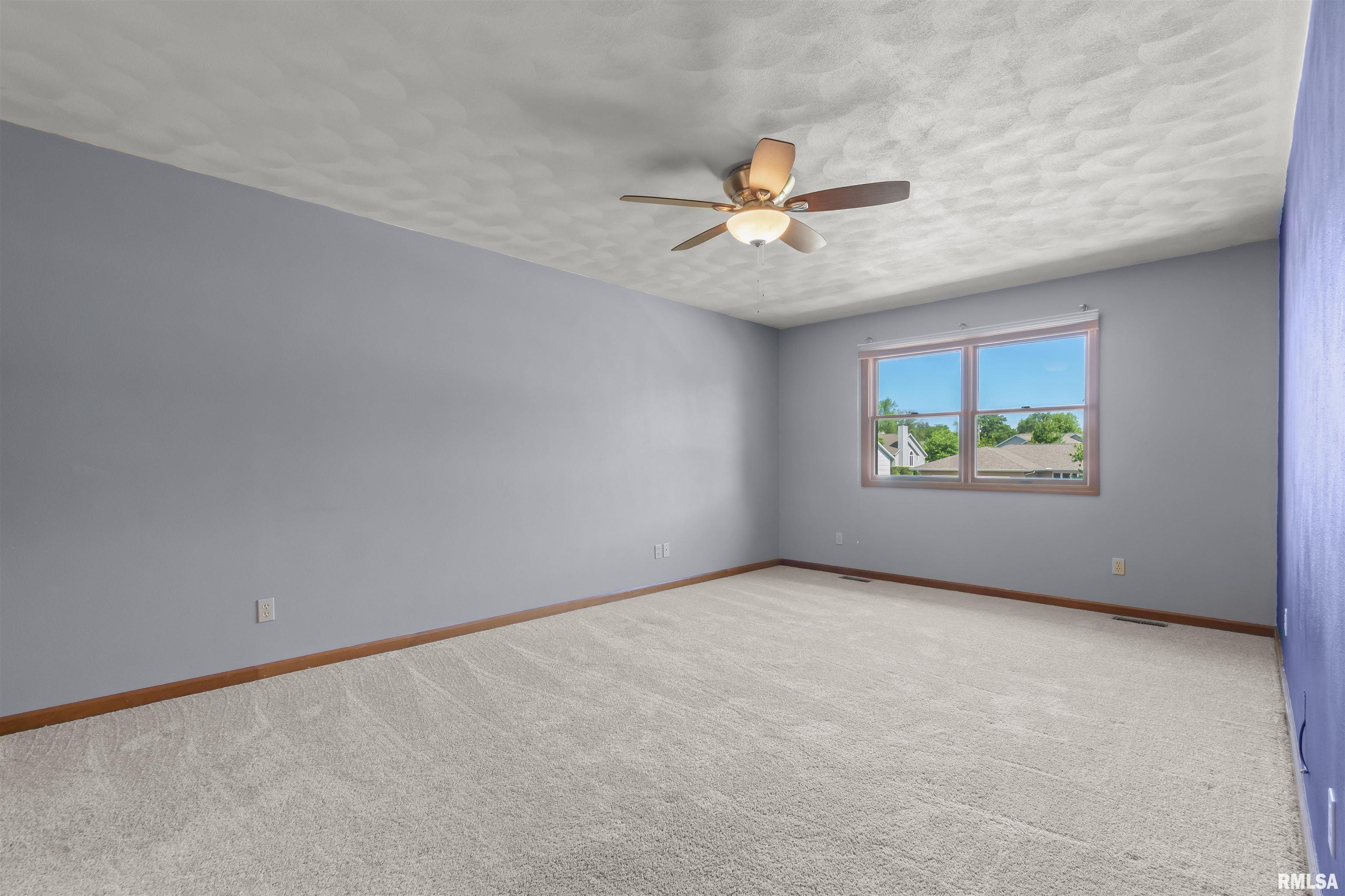 904 Dogwood Drive, Washington, Illinois image 29