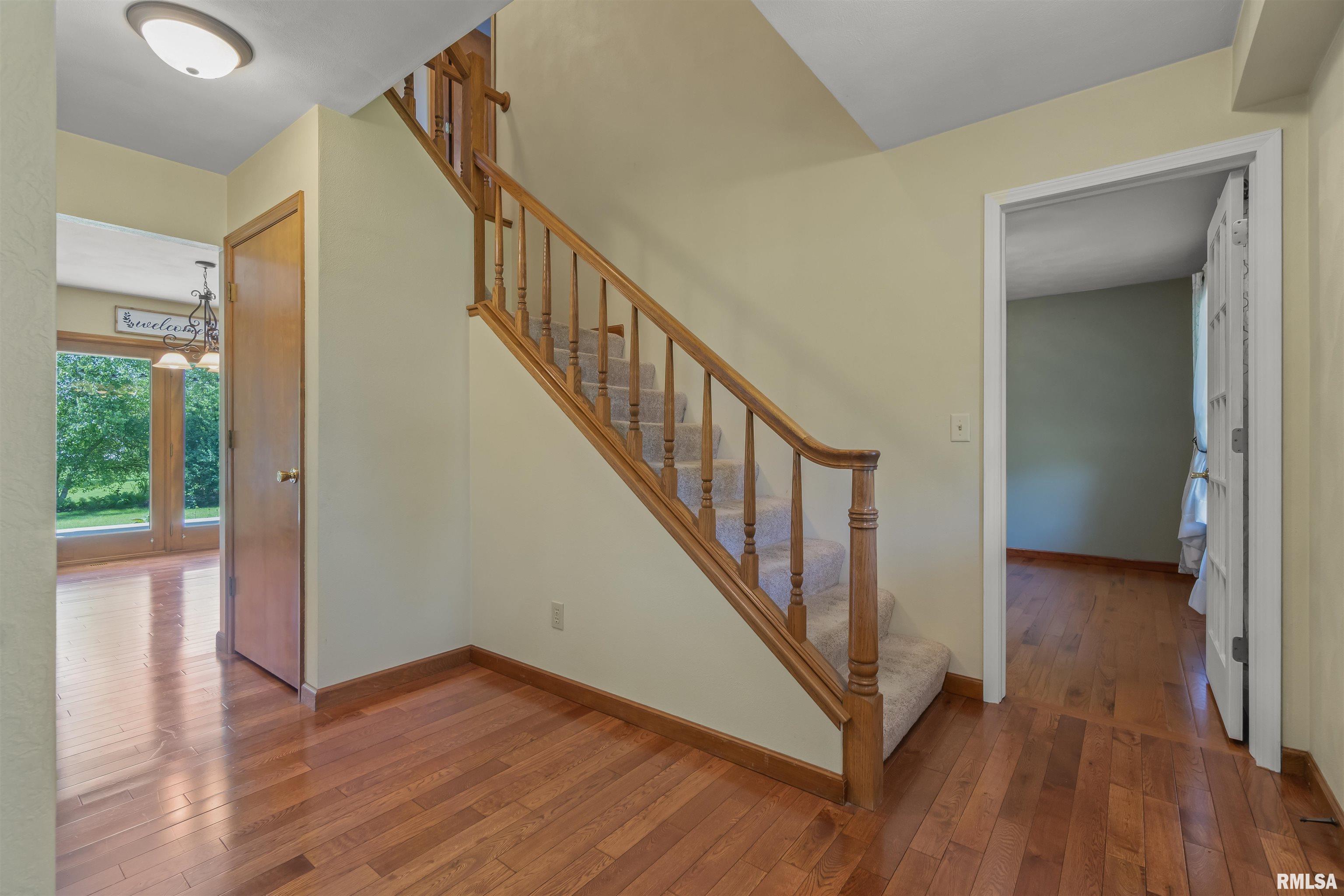 904 Dogwood Drive, Washington, Illinois image 7