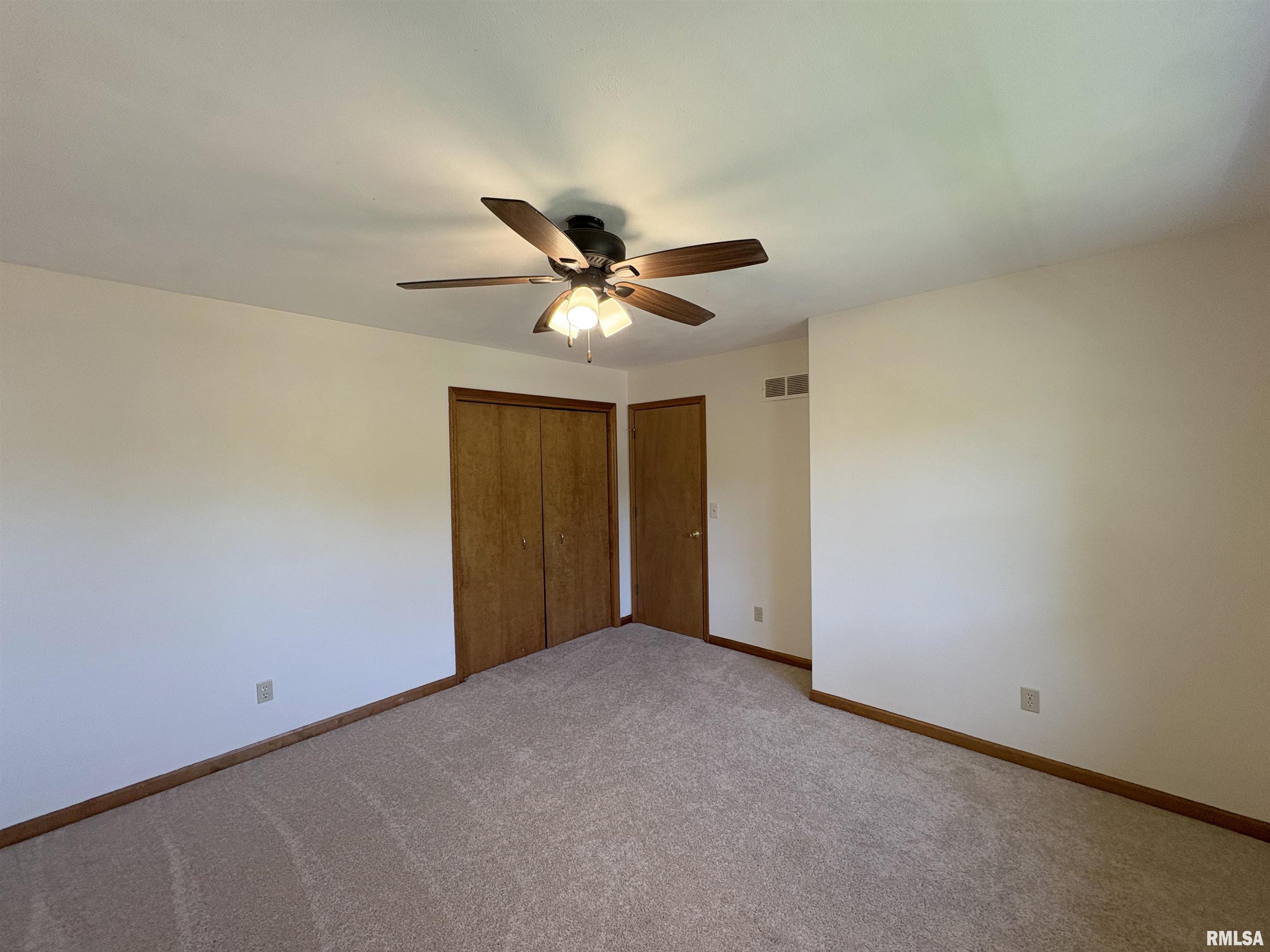 904 Dogwood Drive, Washington, Illinois image 35