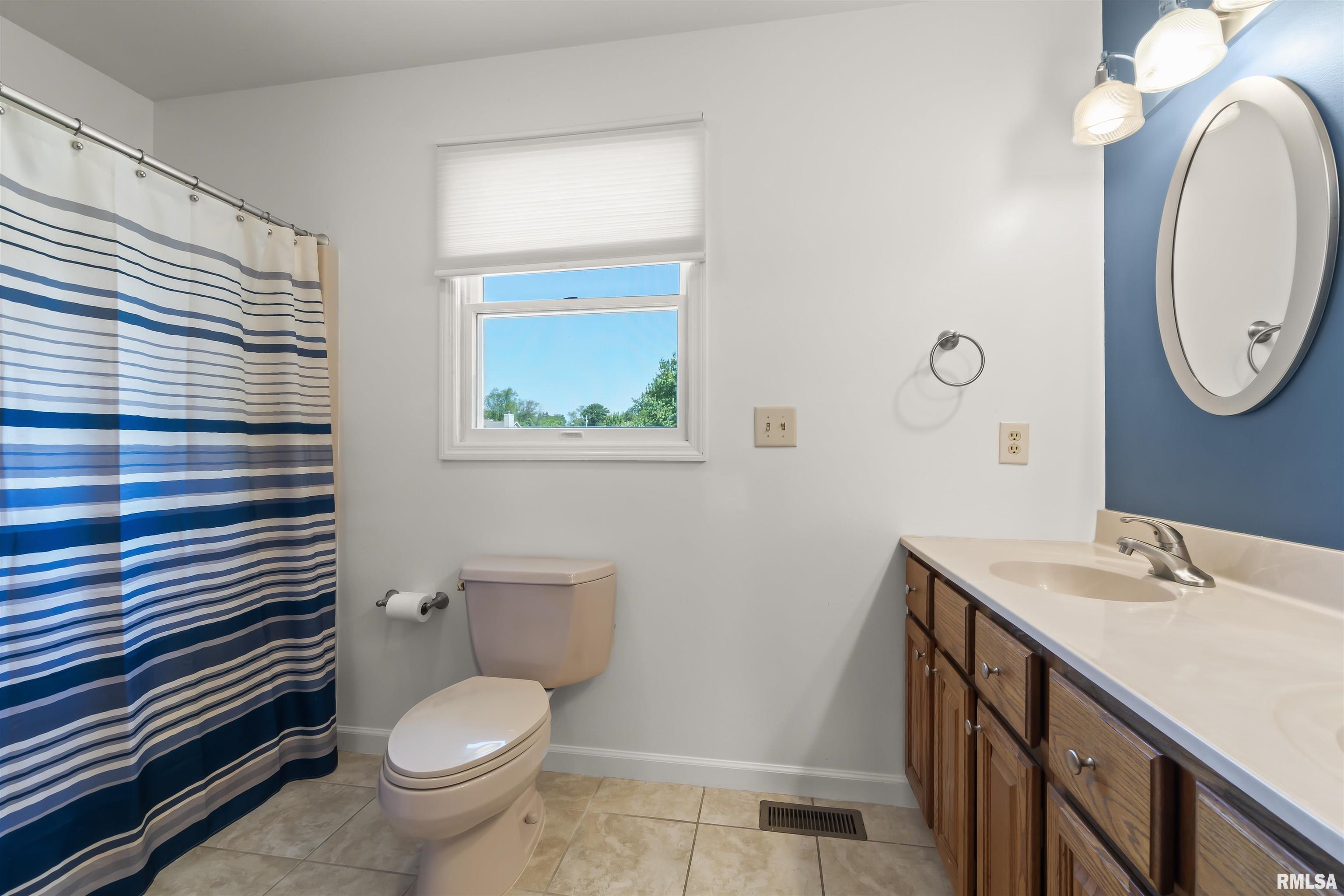 904 Dogwood Drive, Washington, Illinois image 38