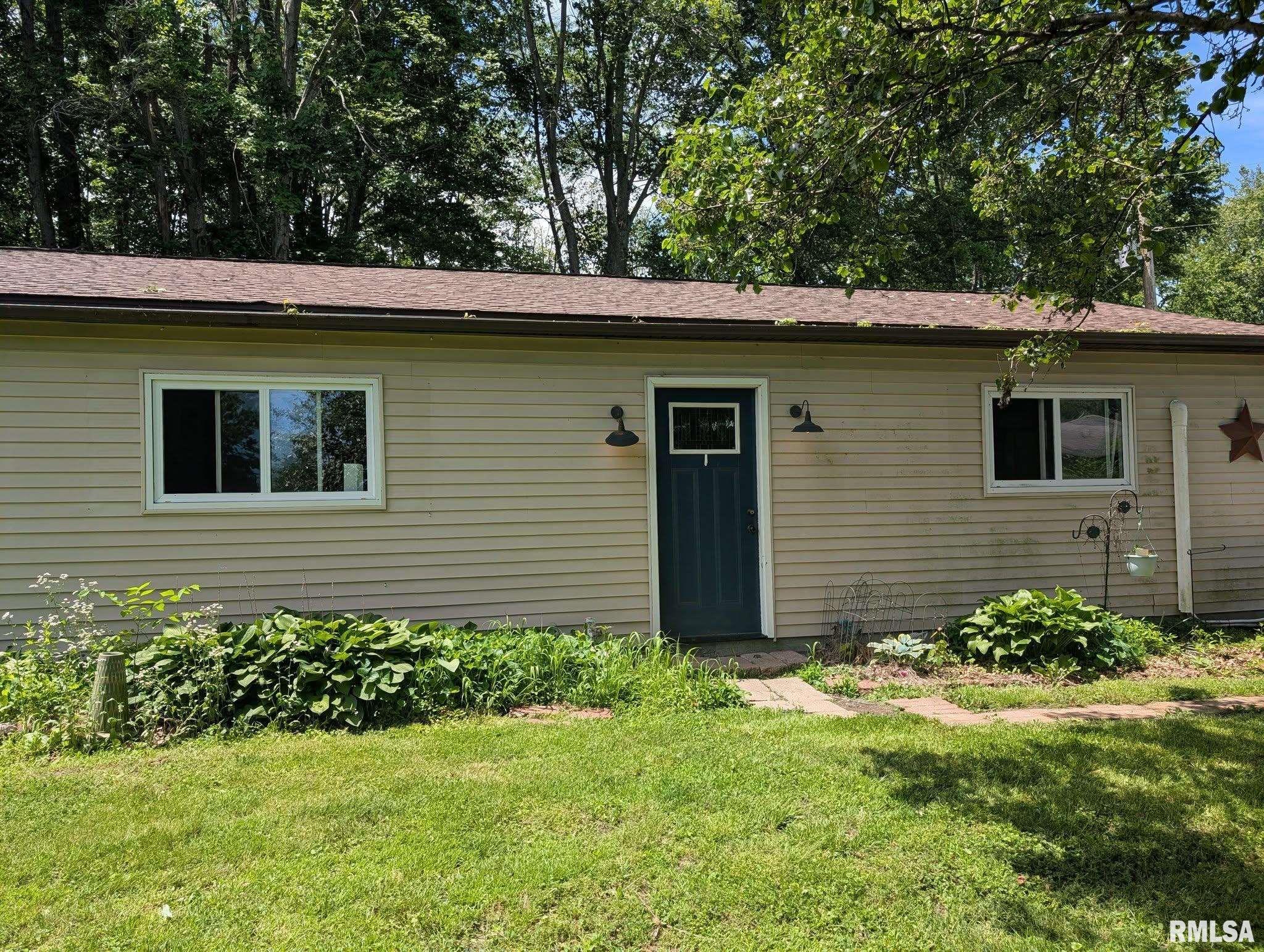 8271 Pigg Lane, Thompsonville, Illinois image 1