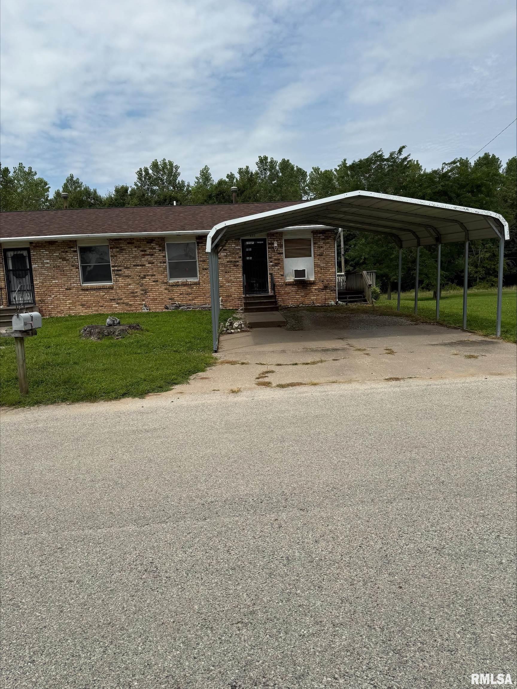 805 9TH Street