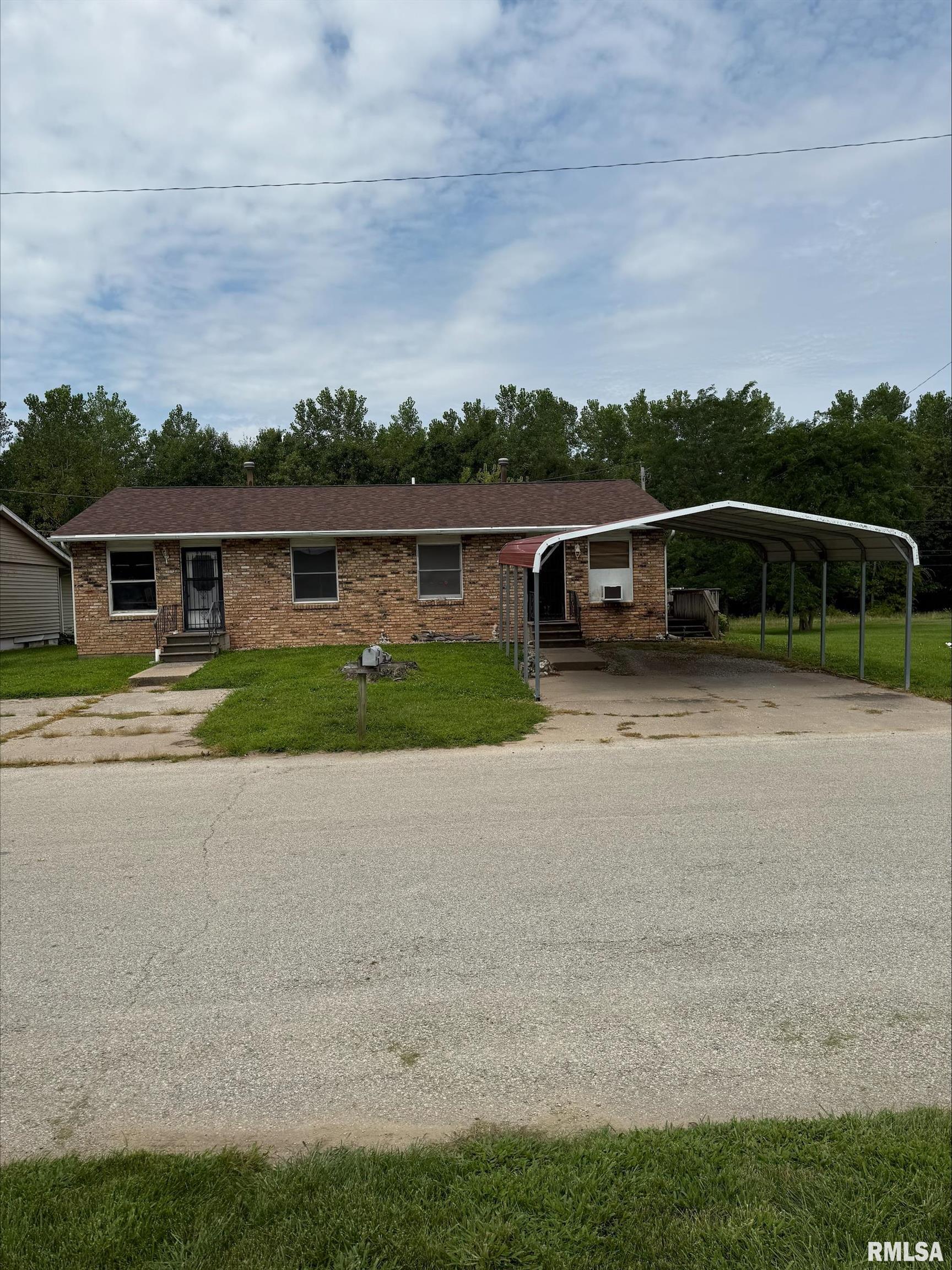 805 9TH Street