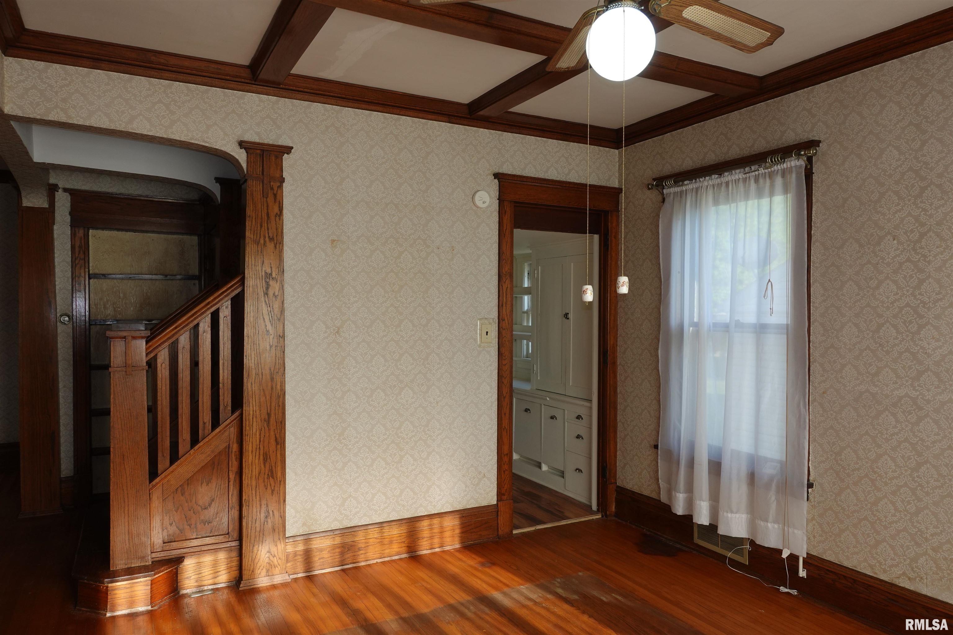 730 Jefferson Street, Galesburg, Illinois image 22