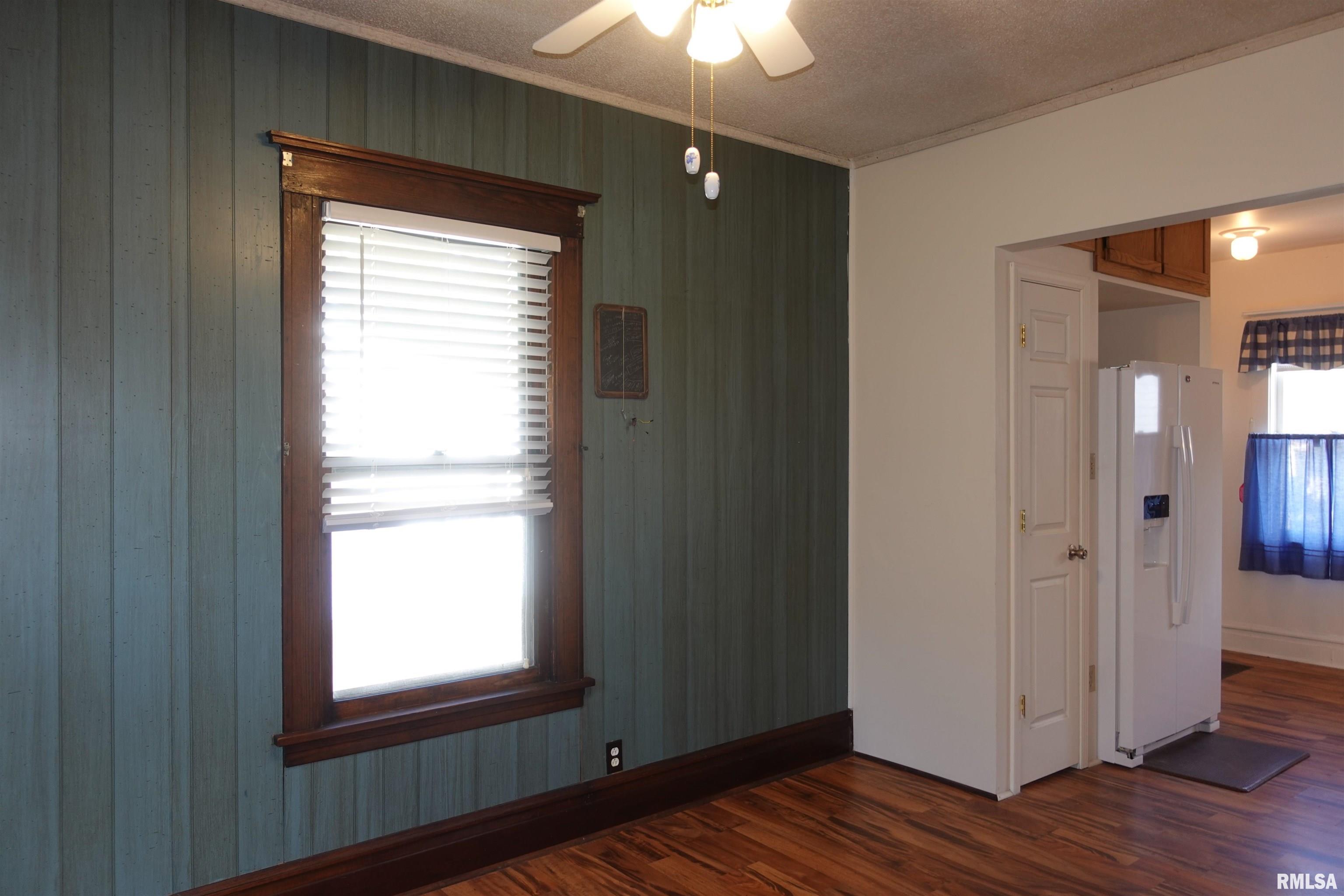 730 Jefferson Street, Galesburg, Illinois image 29
