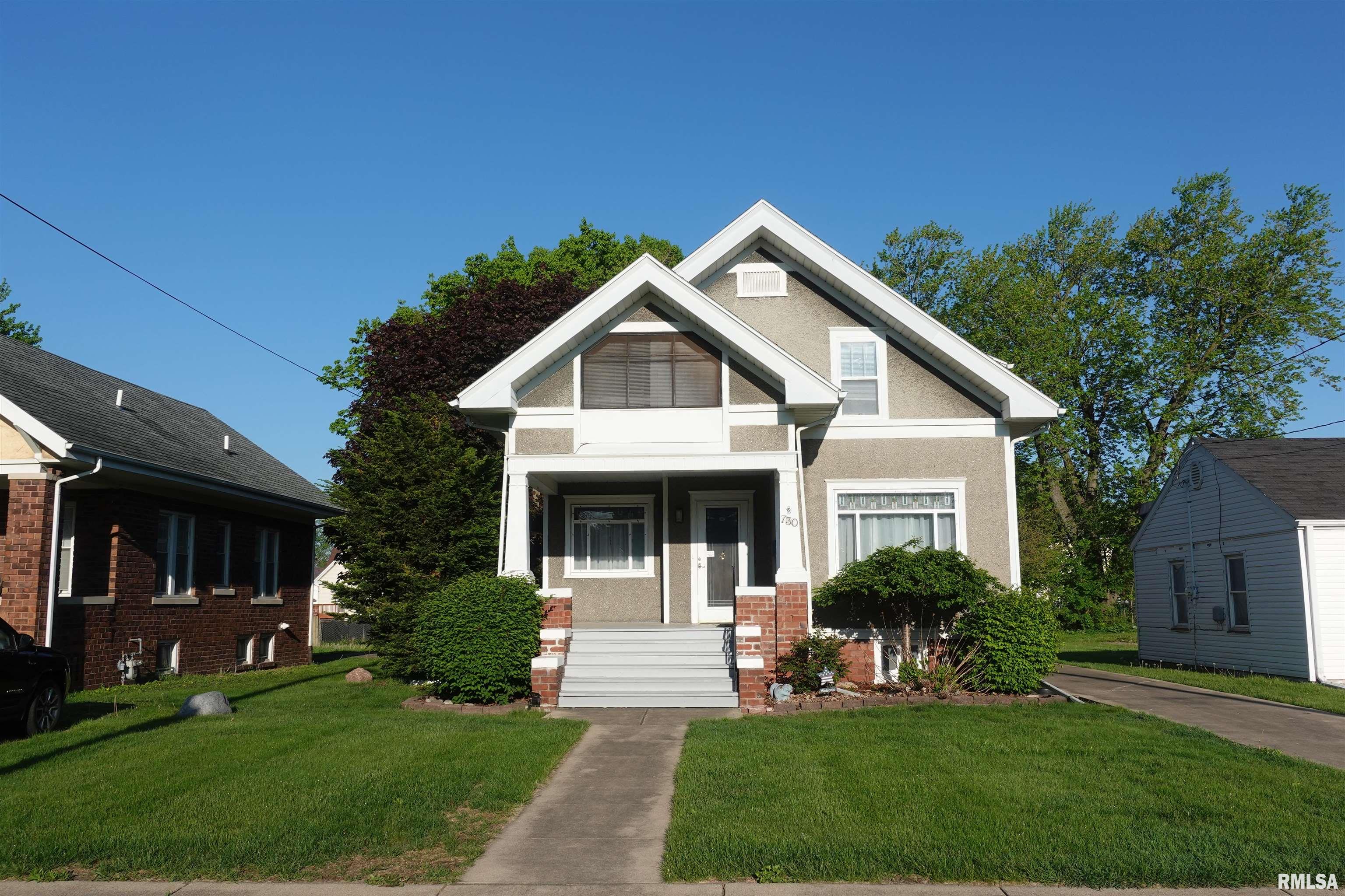 730 Jefferson Street, Galesburg, Illinois image 2