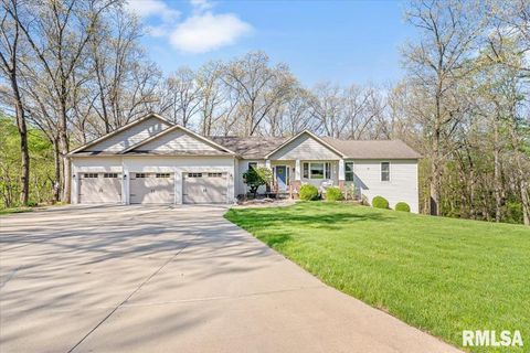 Photo of 603 Loft Lane, Athens, IL 62613 (MLS # CA1042949)