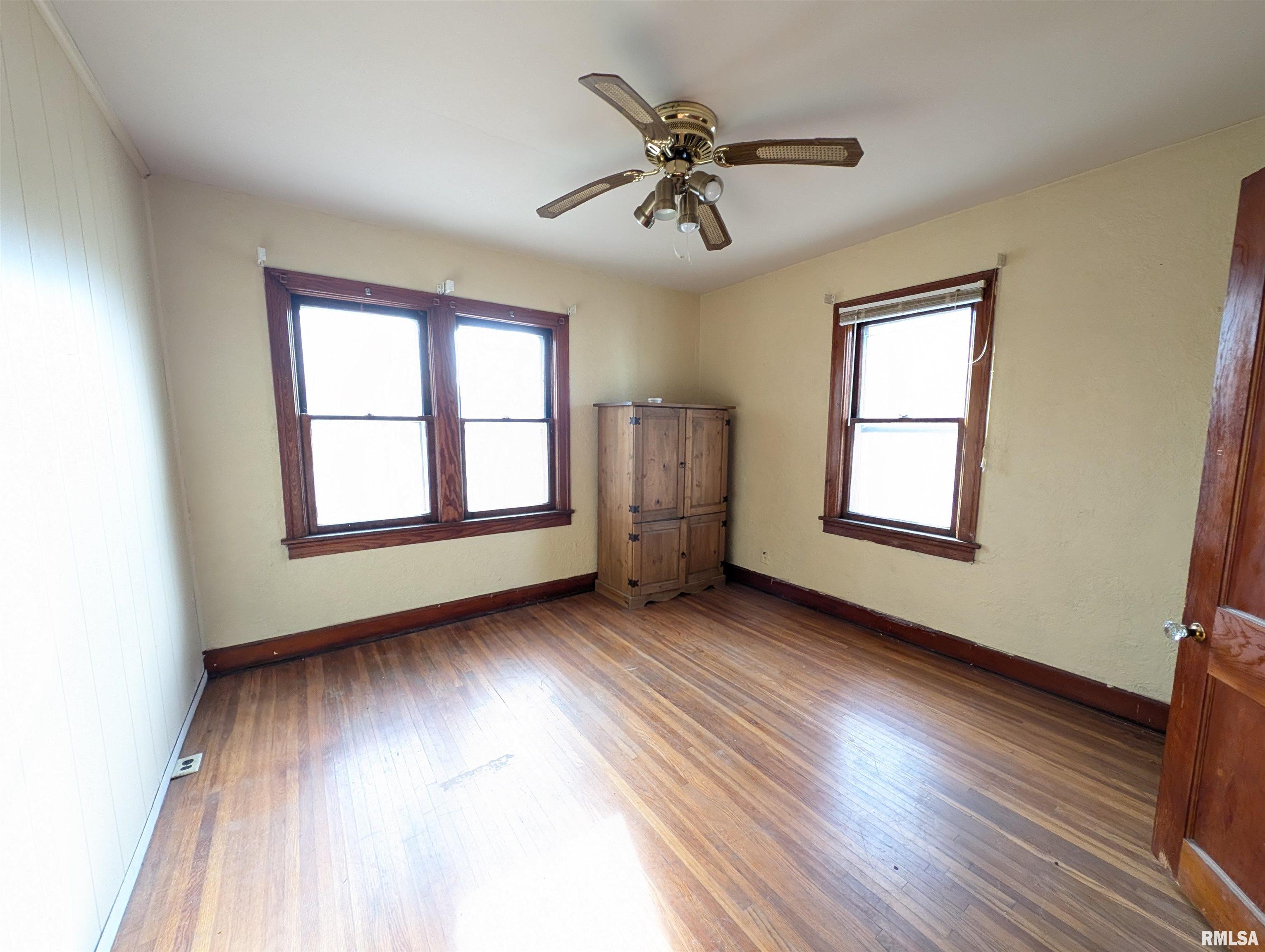 1321 S 10th Street, Pekin, Illinois image 7