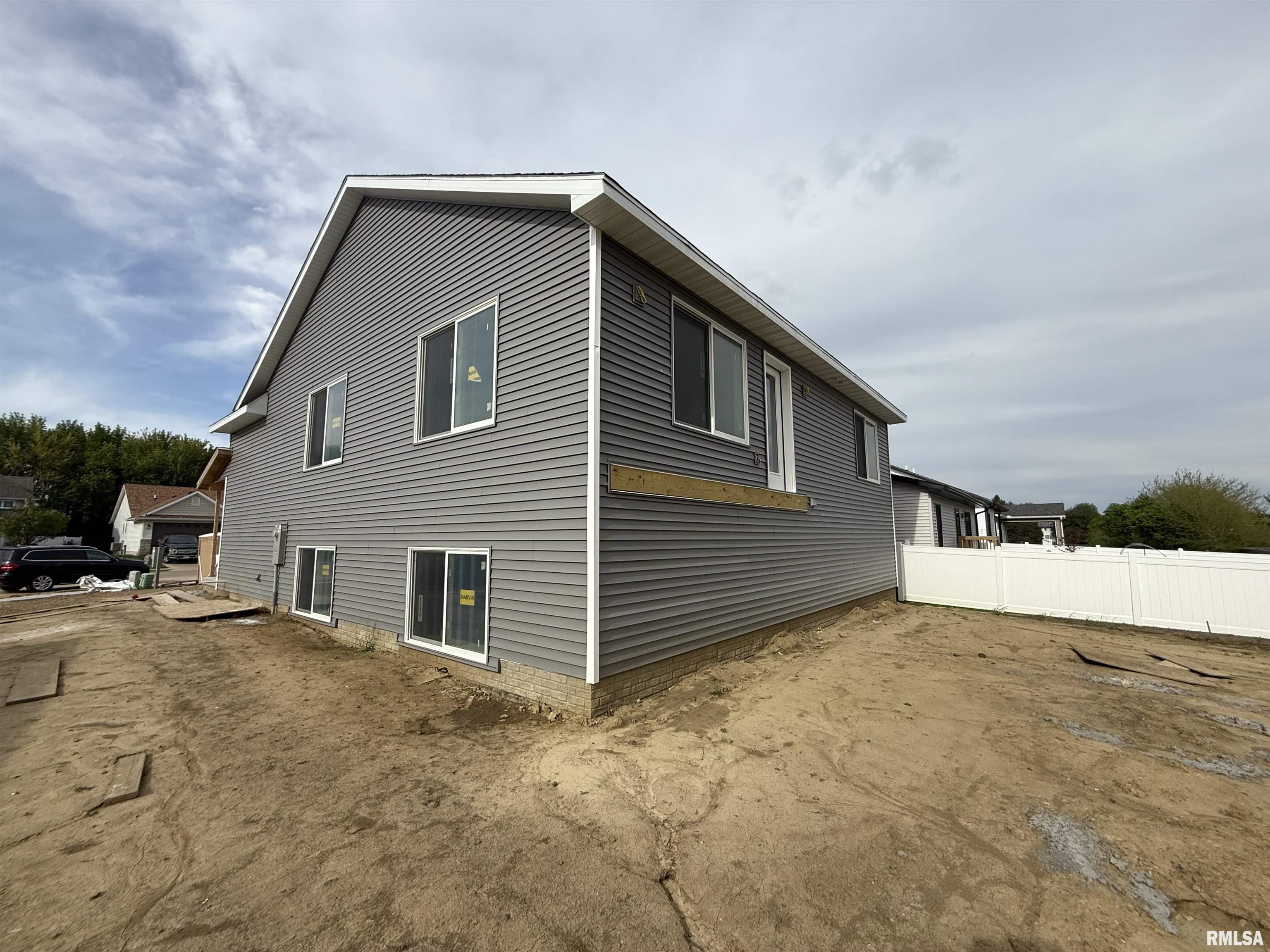 3129 W 34th Street, Davenport, Iowa image 22