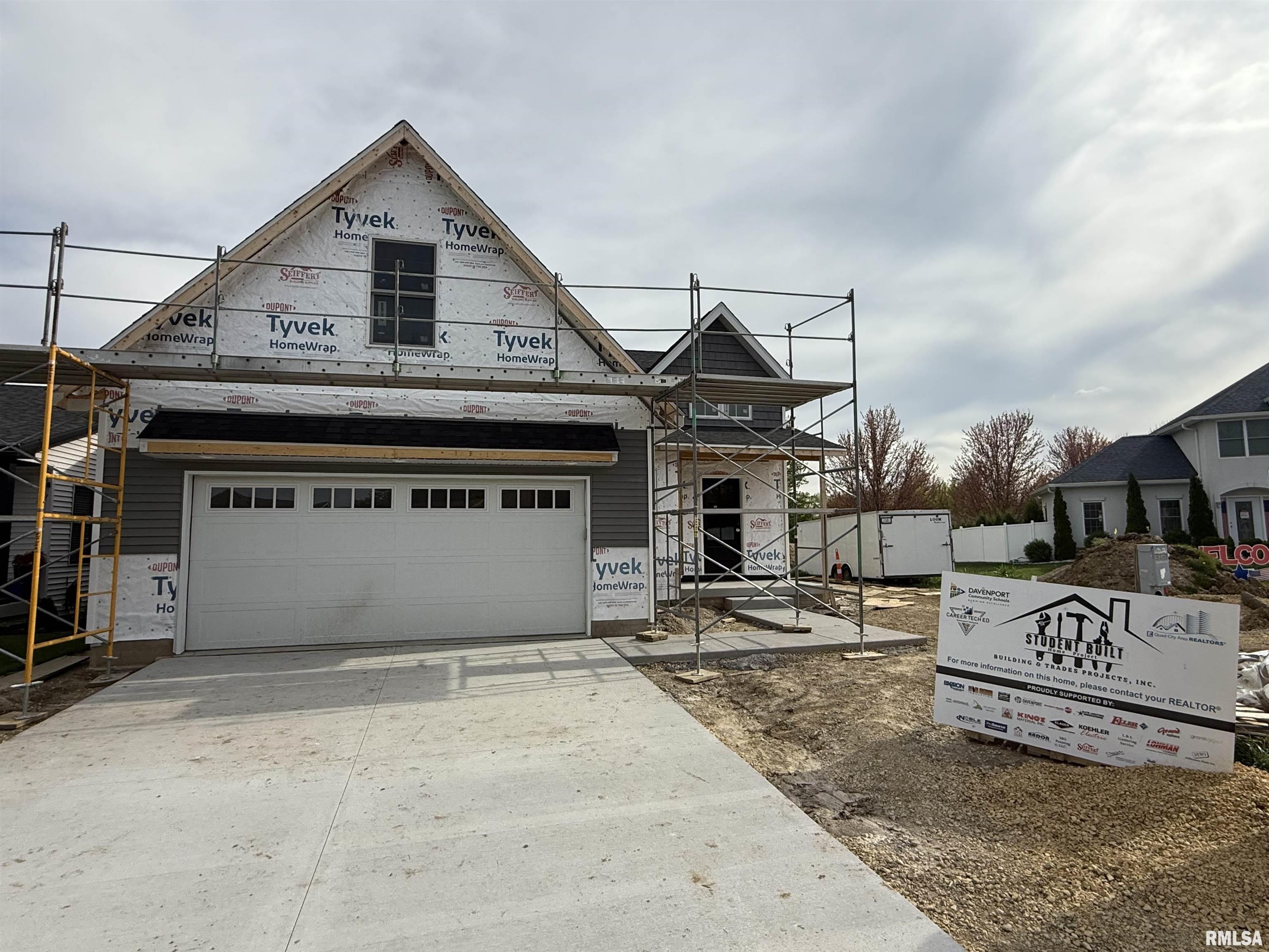 3129 W 34th Street, Davenport, Iowa image 1