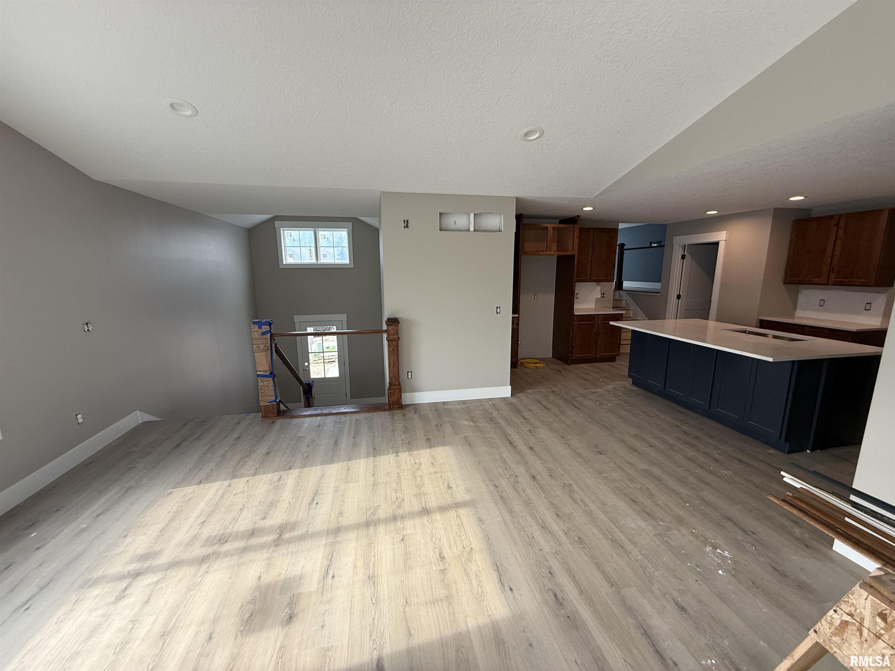 3129 W 34th Street, Davenport, Iowa image 3
