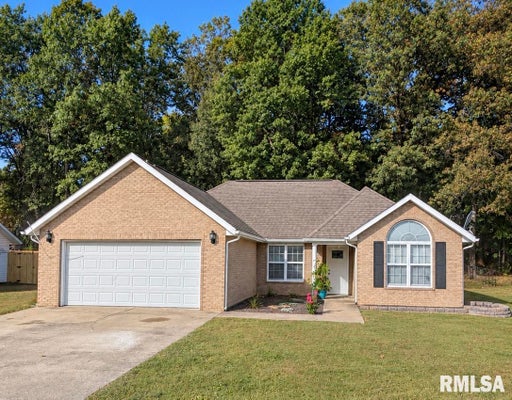 1804 N HOLMES DR, MARION, IL 62959 - Image beaed5459e6a8bac71fc5f1e7c3c30d2/1282691844