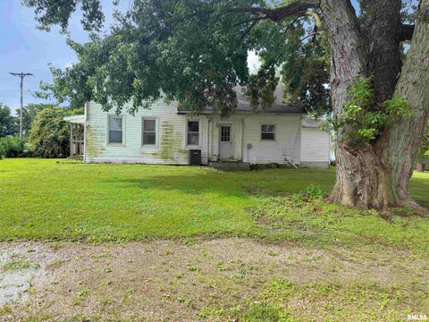 Homes For Sale - 107 E Market Street<br/> Table Grove, IL 61482