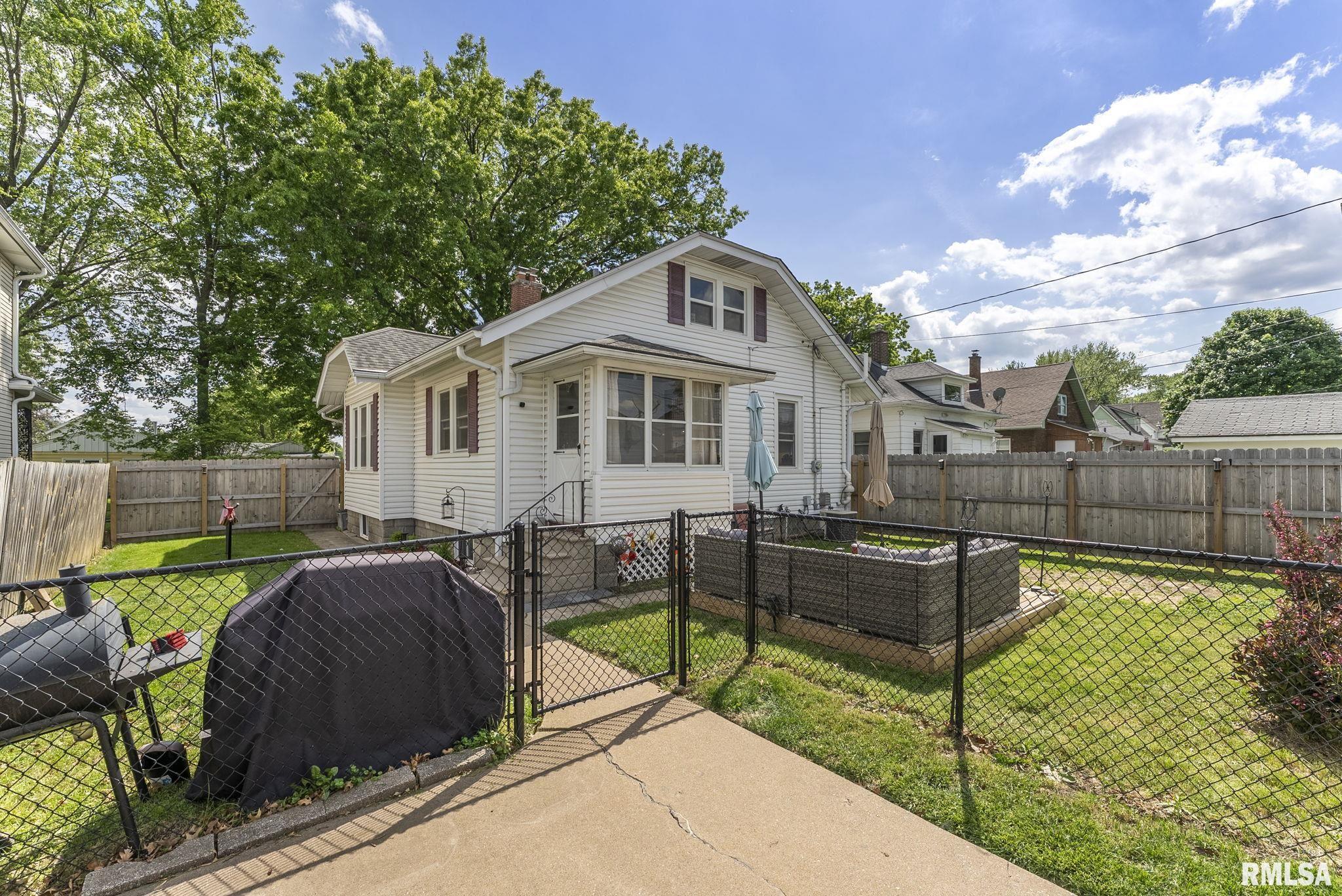 551 21st Avenue, Moline, Illinois image 24