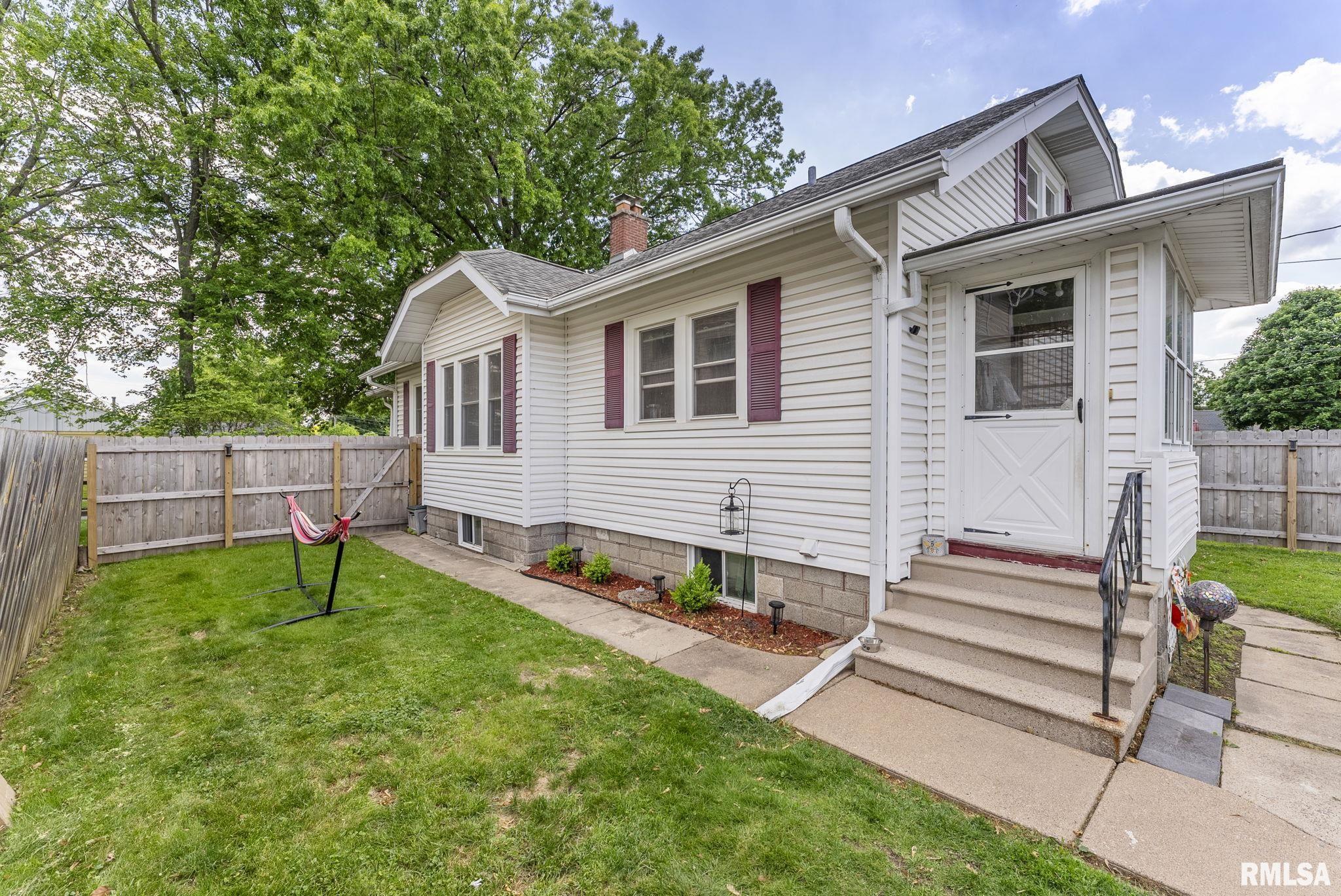 551 21st Avenue, Moline, Illinois image 27