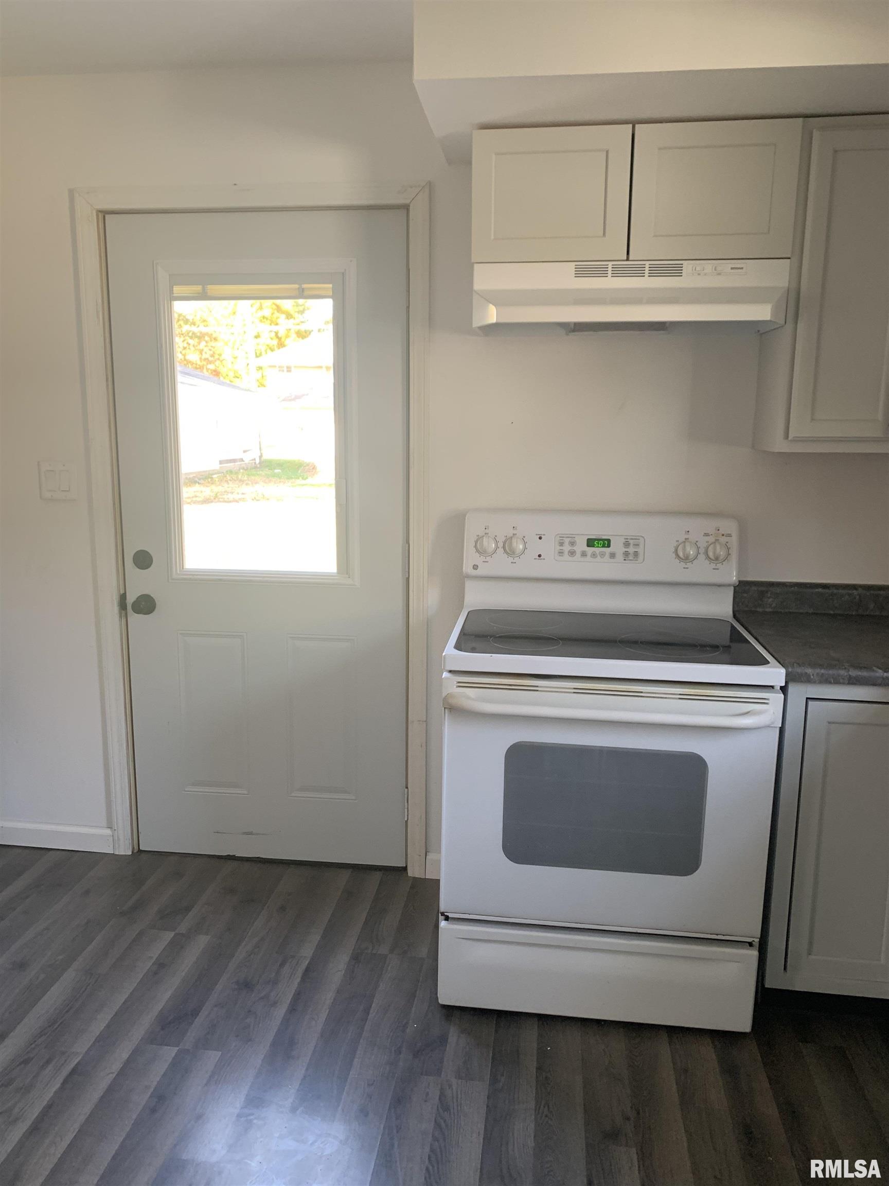 445 N Sperry Street, Bushnell, Illinois image 17