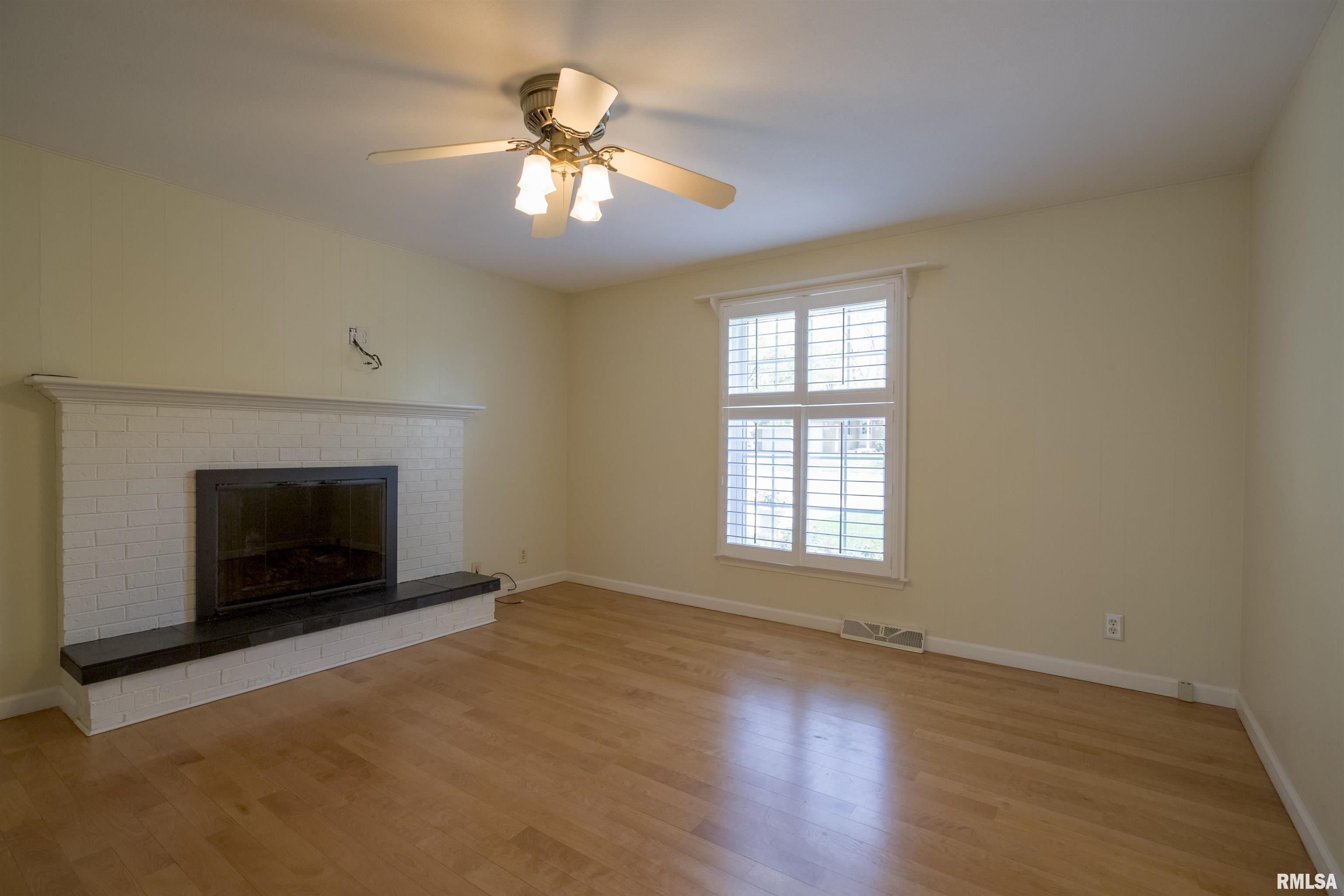 6613 N Greenmont Road, Peoria, Illinois image 9