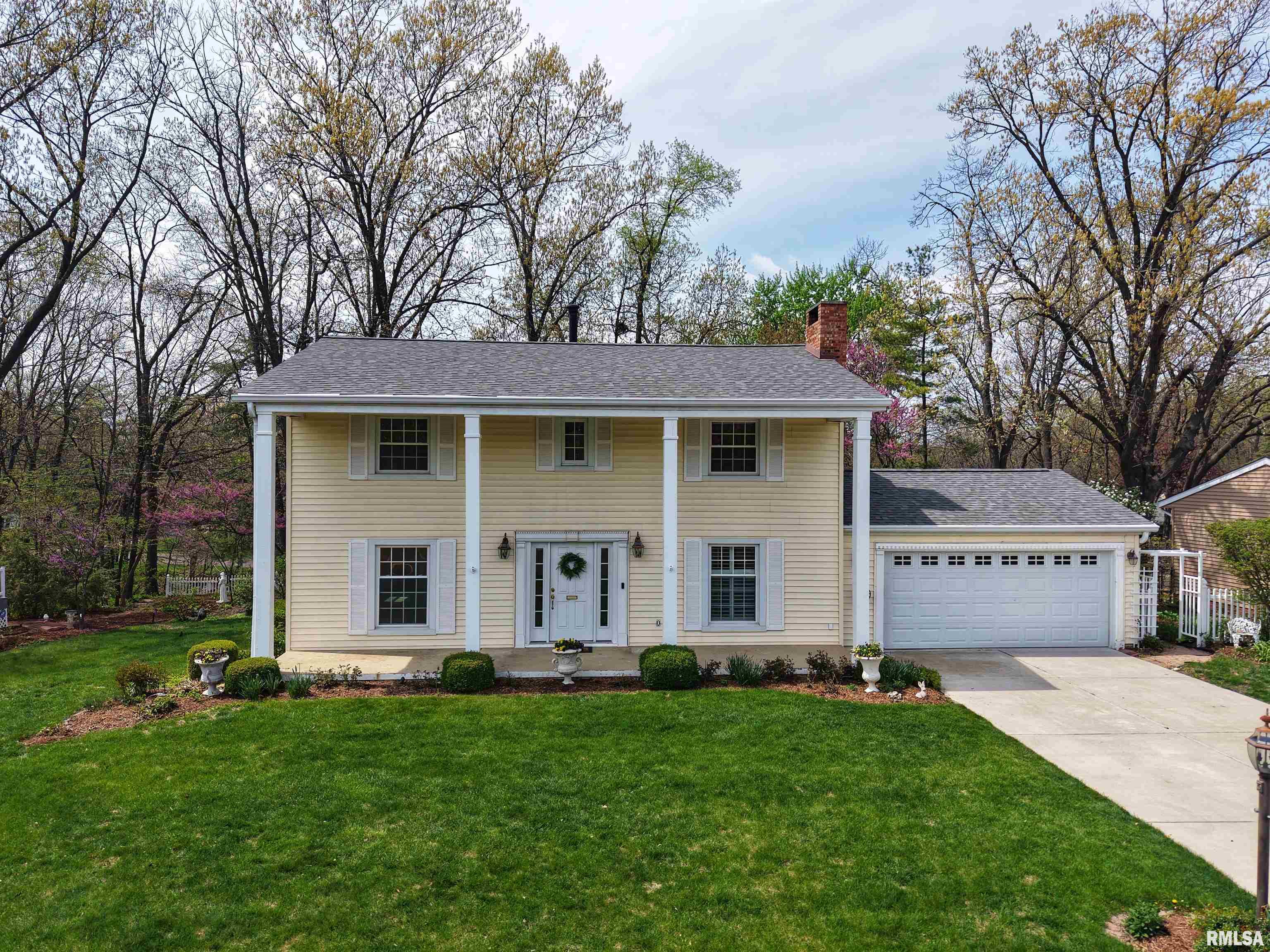 6613 N Greenmont Road, Peoria, Illinois image 4