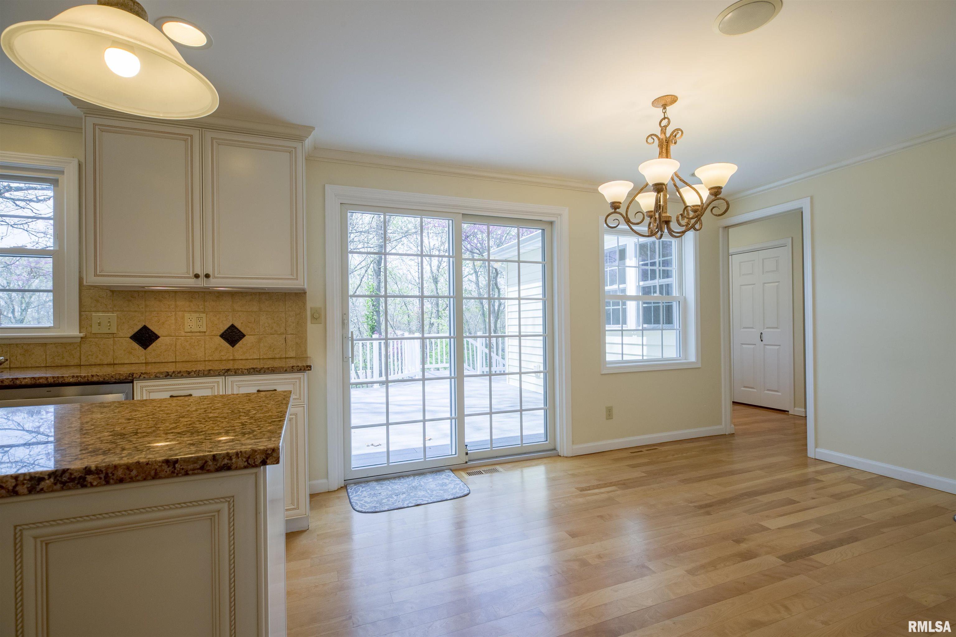 6613 N Greenmont Road, Peoria, Illinois image 18