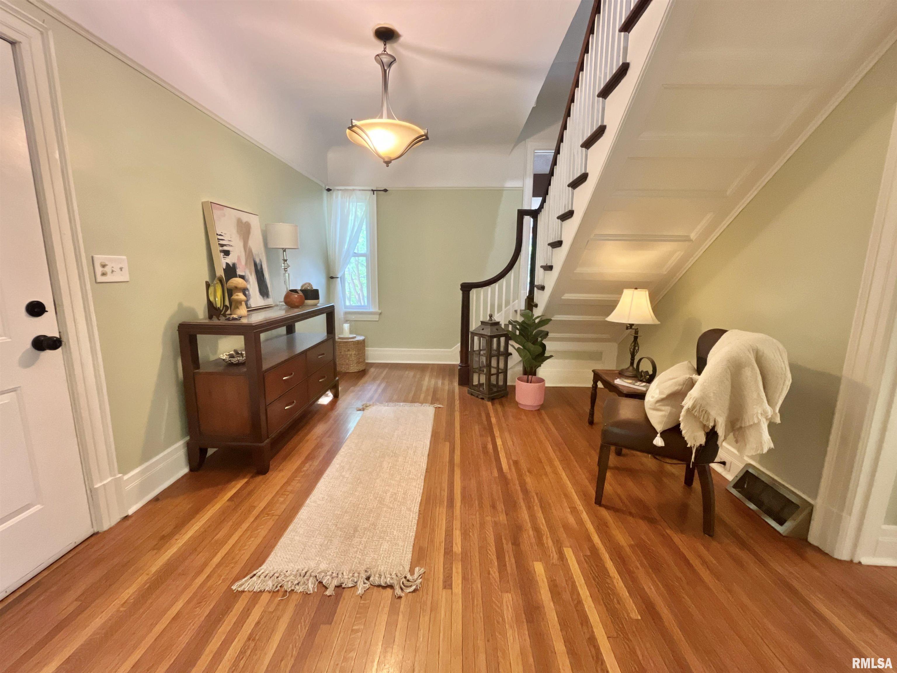 613 N Orange Street, Morrison, Illinois image 33