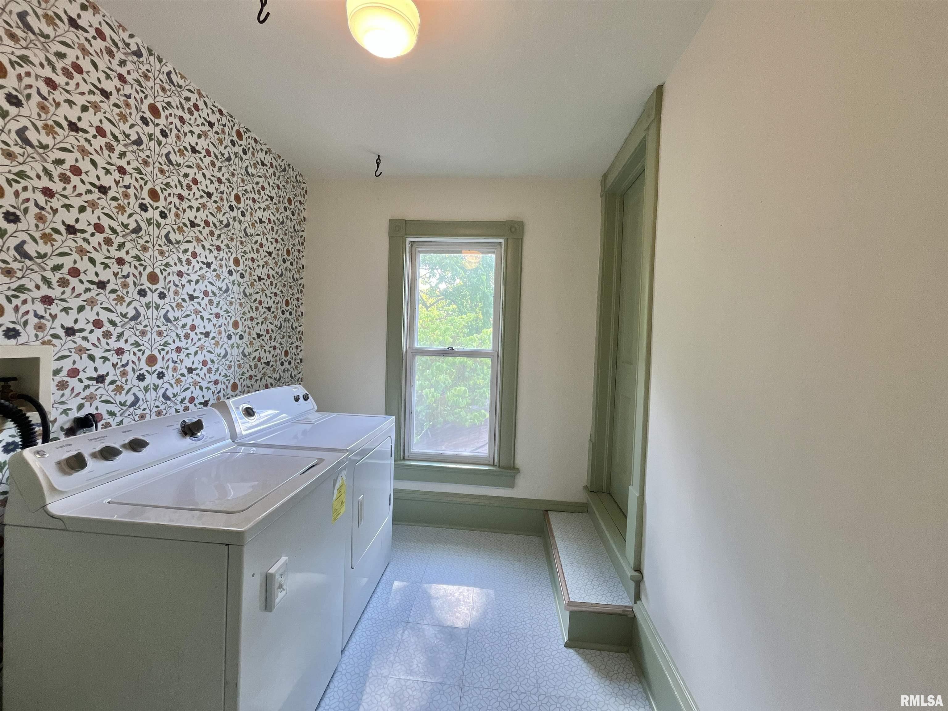 613 N Orange Street, Morrison, Illinois image 37