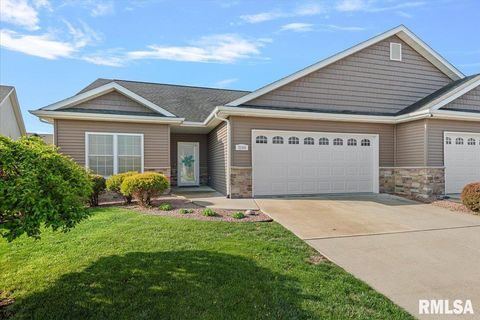 Photo of 3204 Grassmere Drive, Springfield, IL 62711 (MLS # CA1043039)