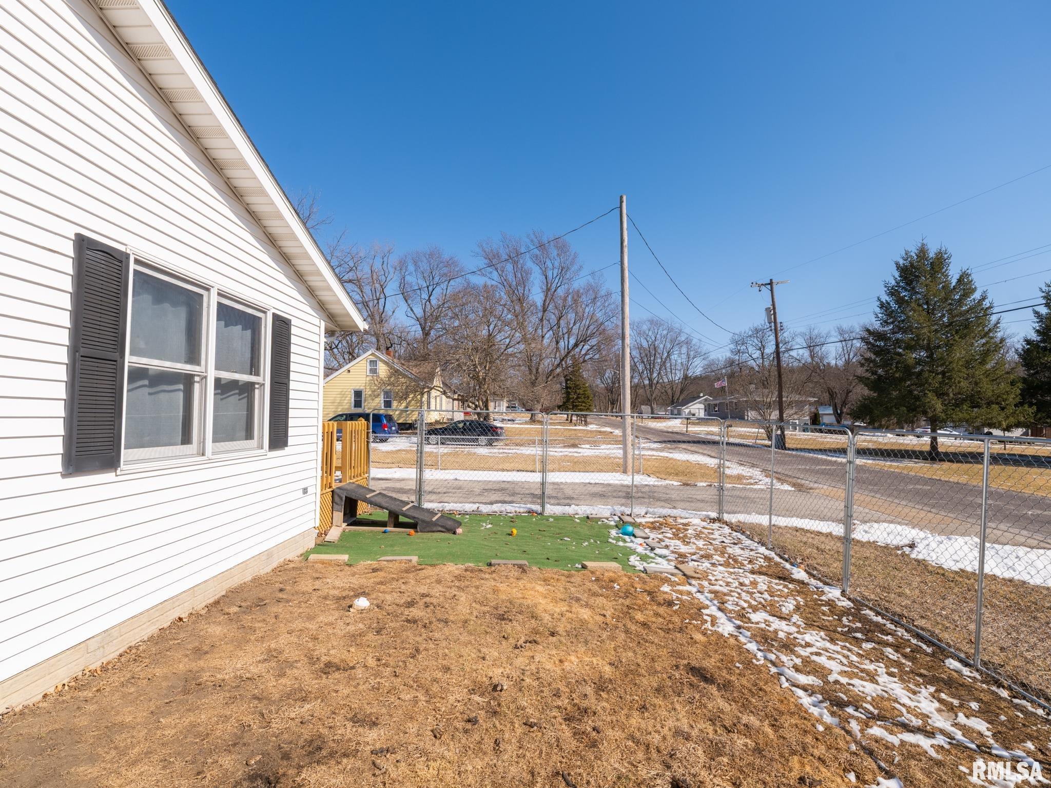 401 Morton Street, Creve Coeur, Illinois image 40