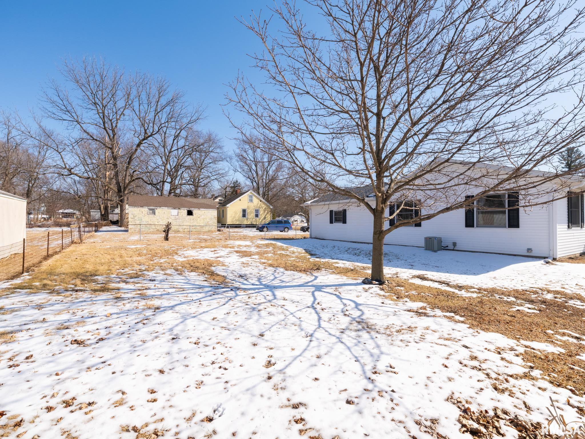 401 Morton Street, Creve Coeur, Illinois image 2