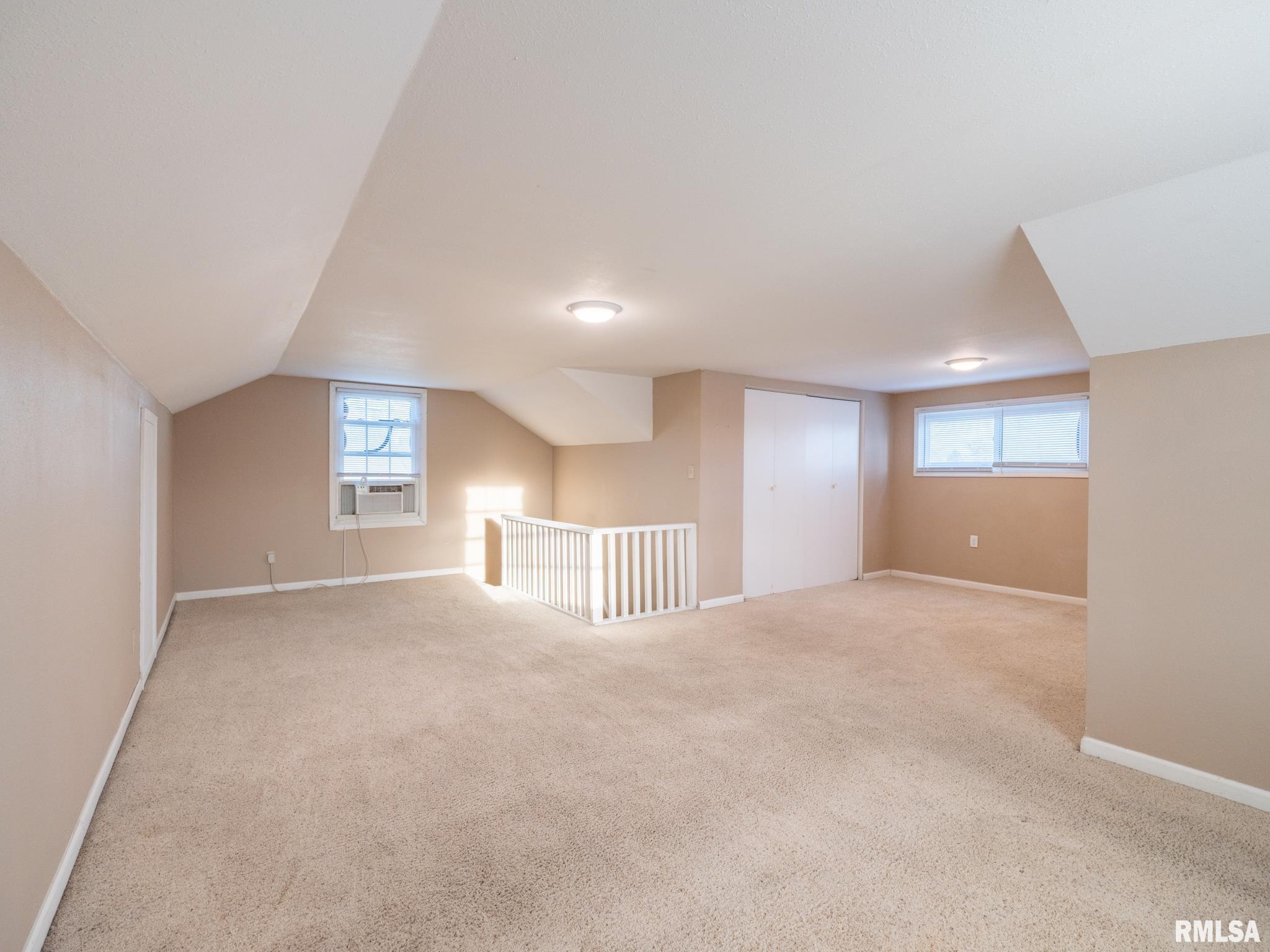516 E Sciota Avenue, Peoria Heights, Illinois image 39