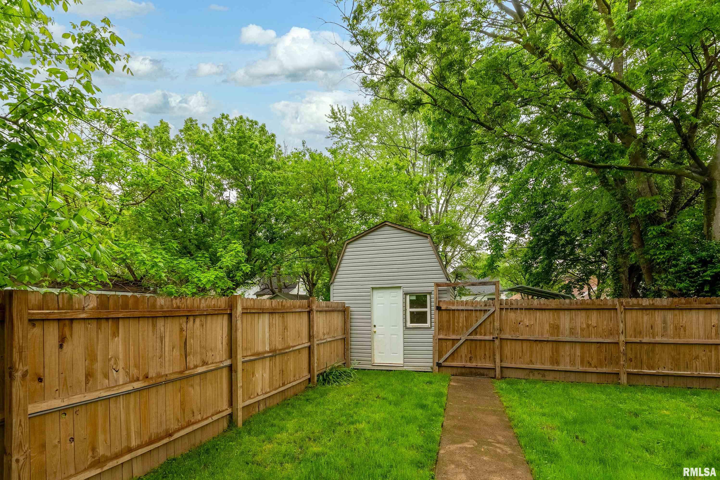 2016 Division Street, Murphysboro, Illinois image 24