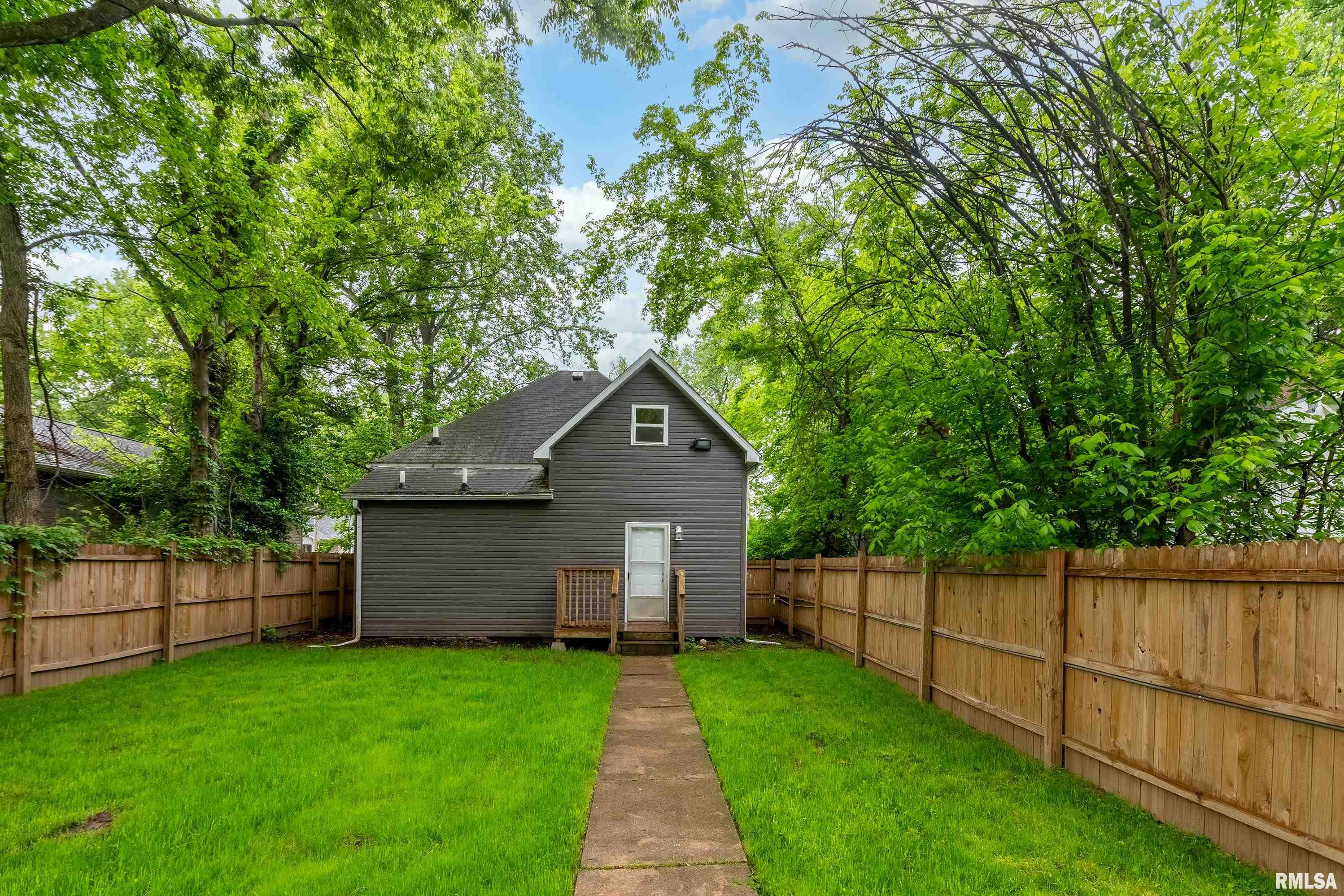 2016 Division Street, Murphysboro, Illinois image 25