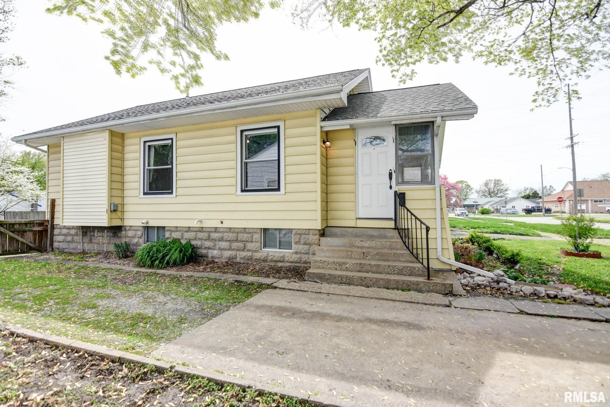 916 W Park Boulevard, Taylorville, Illinois image 34
